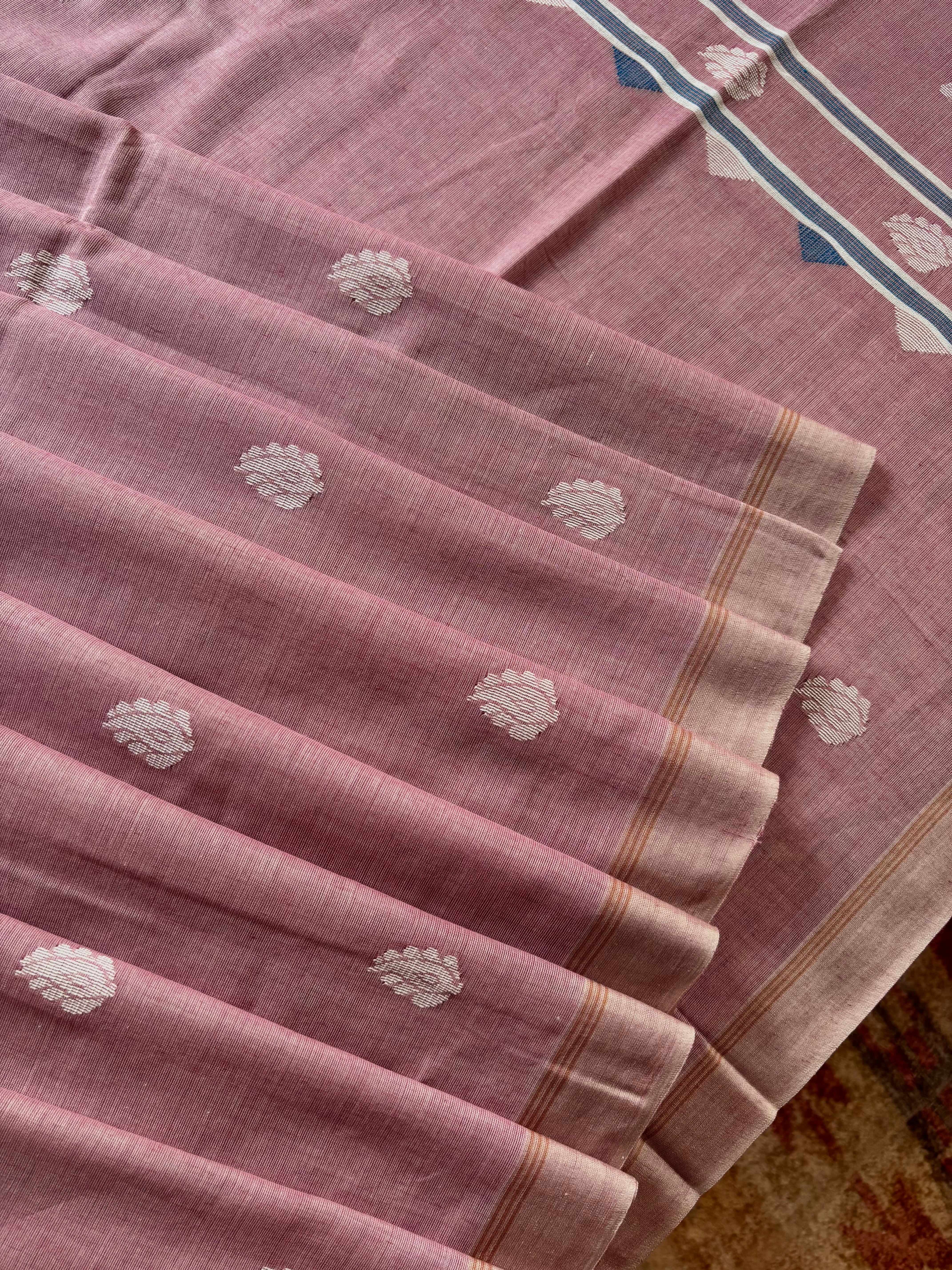 Handwoven Dusty Pink Cotton Jamdani Saree