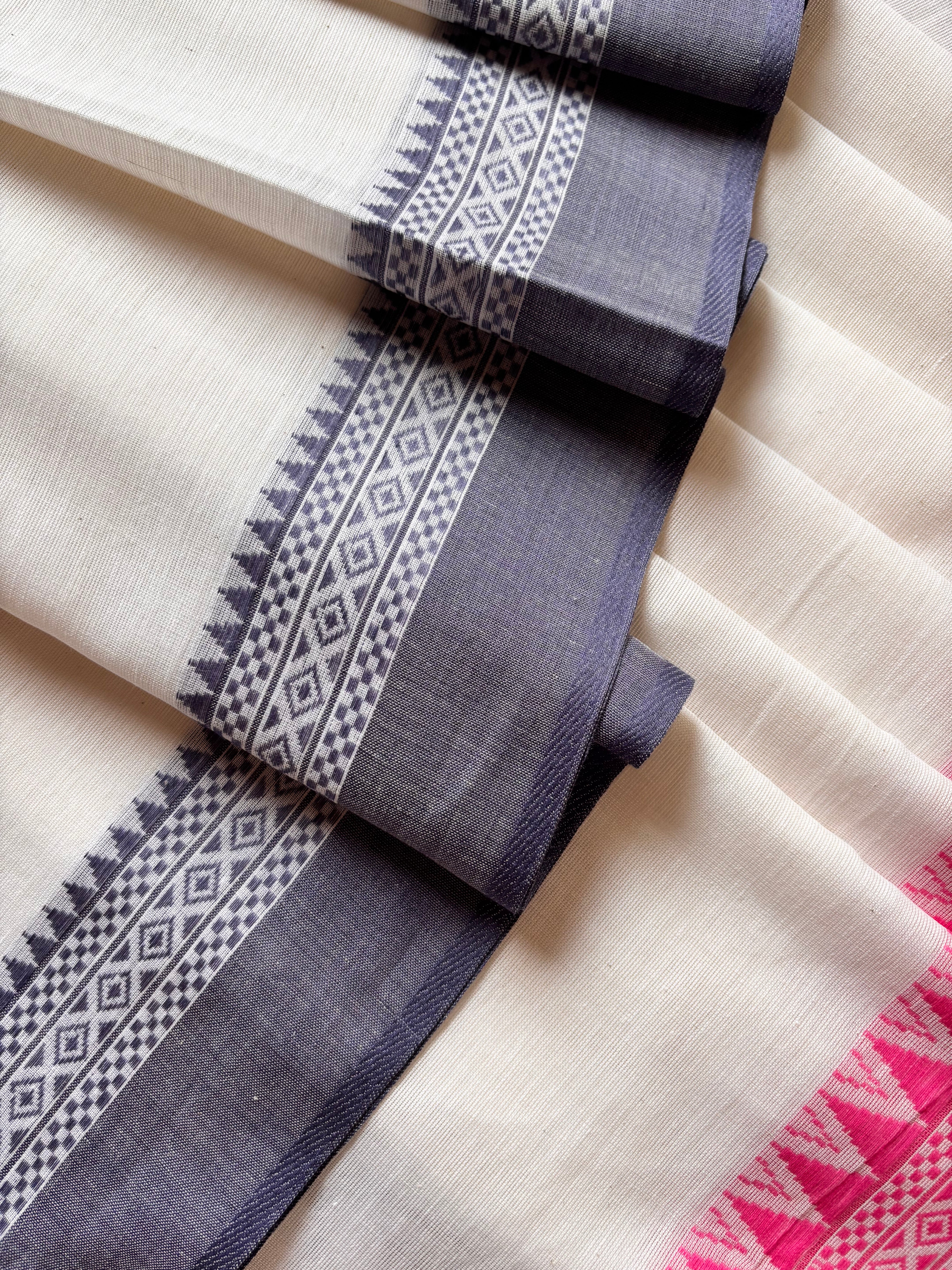 Handwoven White Colour Cotton Dhonekhali Saree