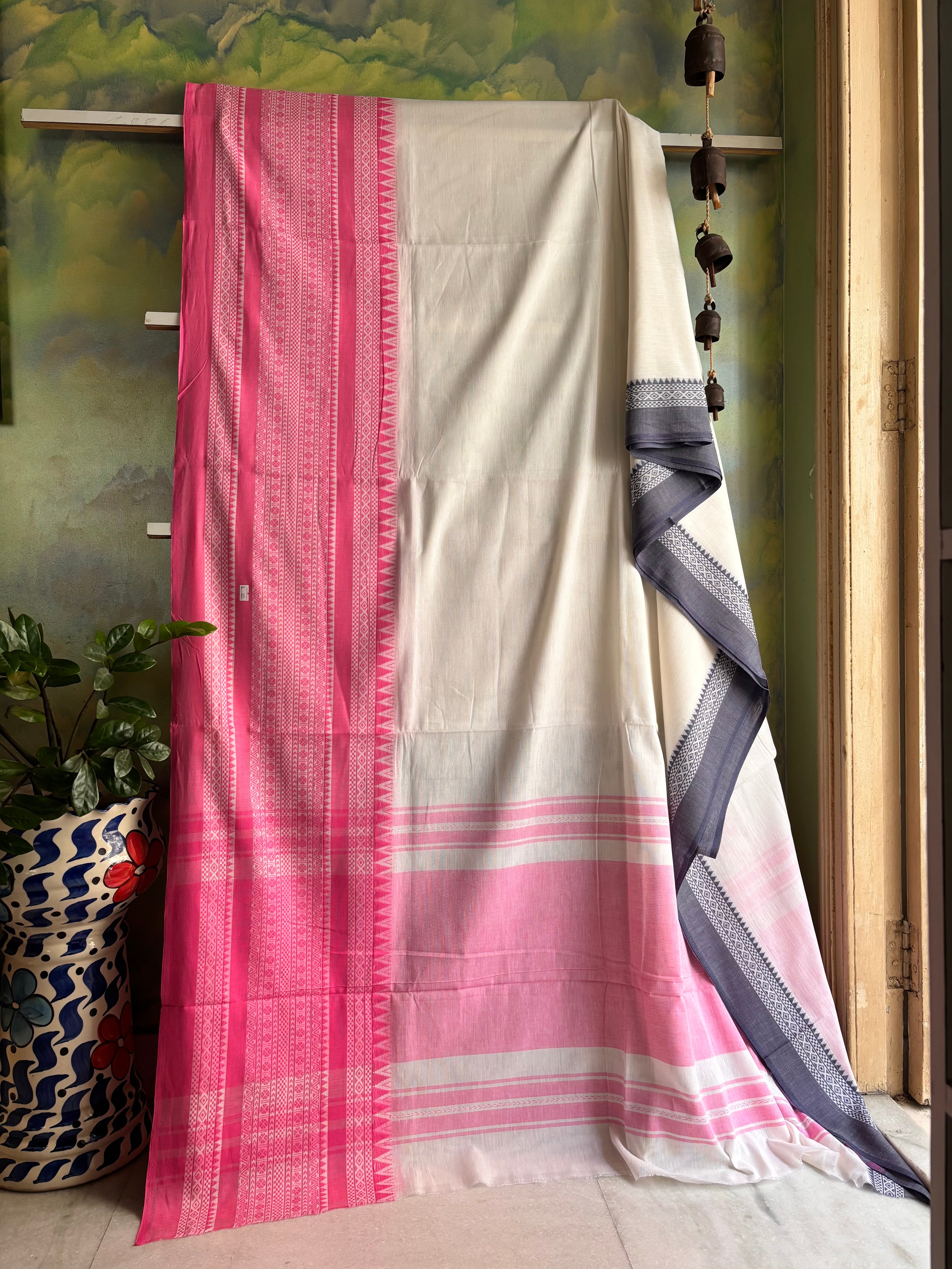 Handwoven White Colour Cotton Dhonekhali Saree