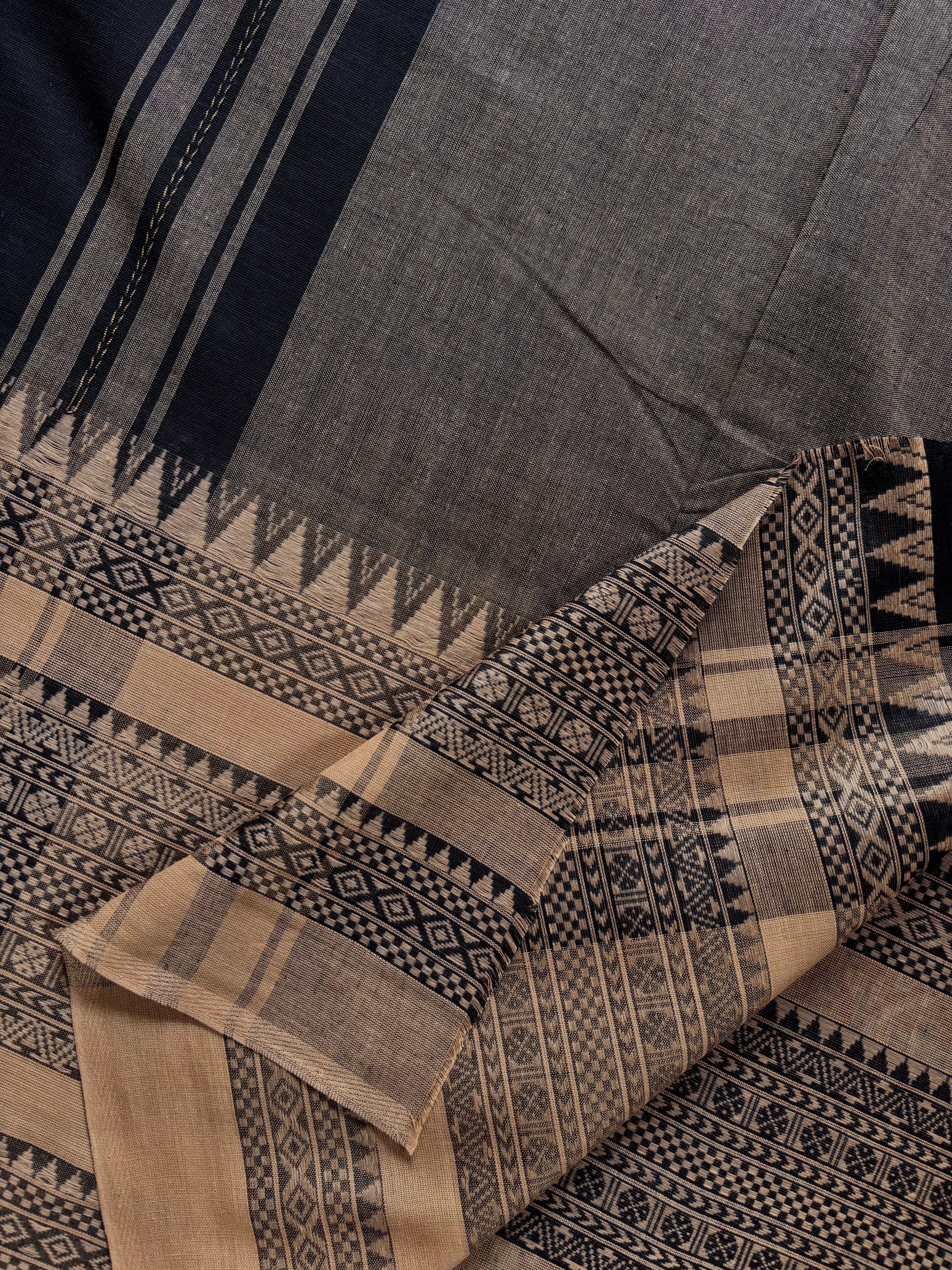 Handwoven Black Beige Cotton Dhonekhali Saree