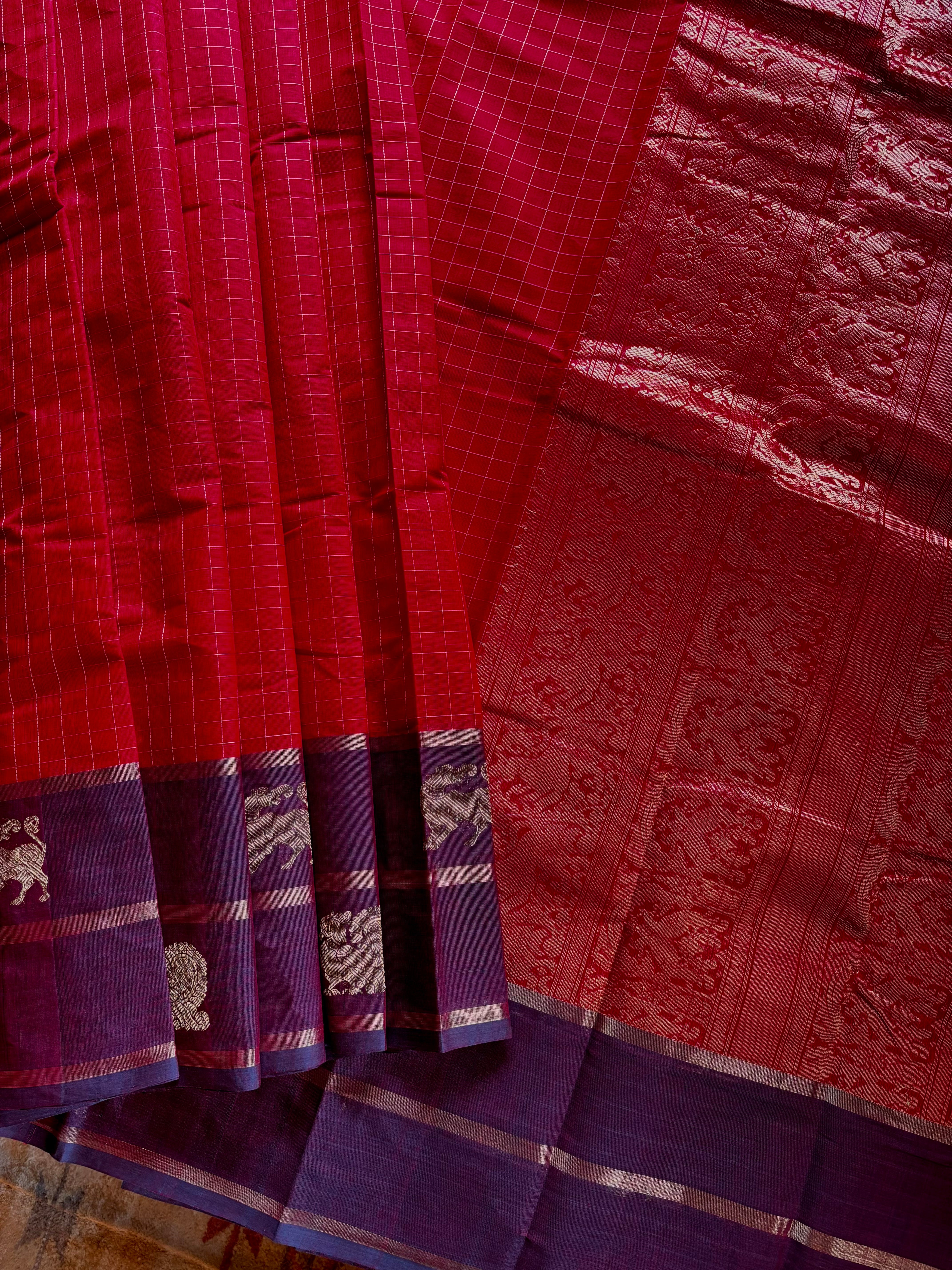 Handwoven Red Colour Kanchipuram Cotton Saree