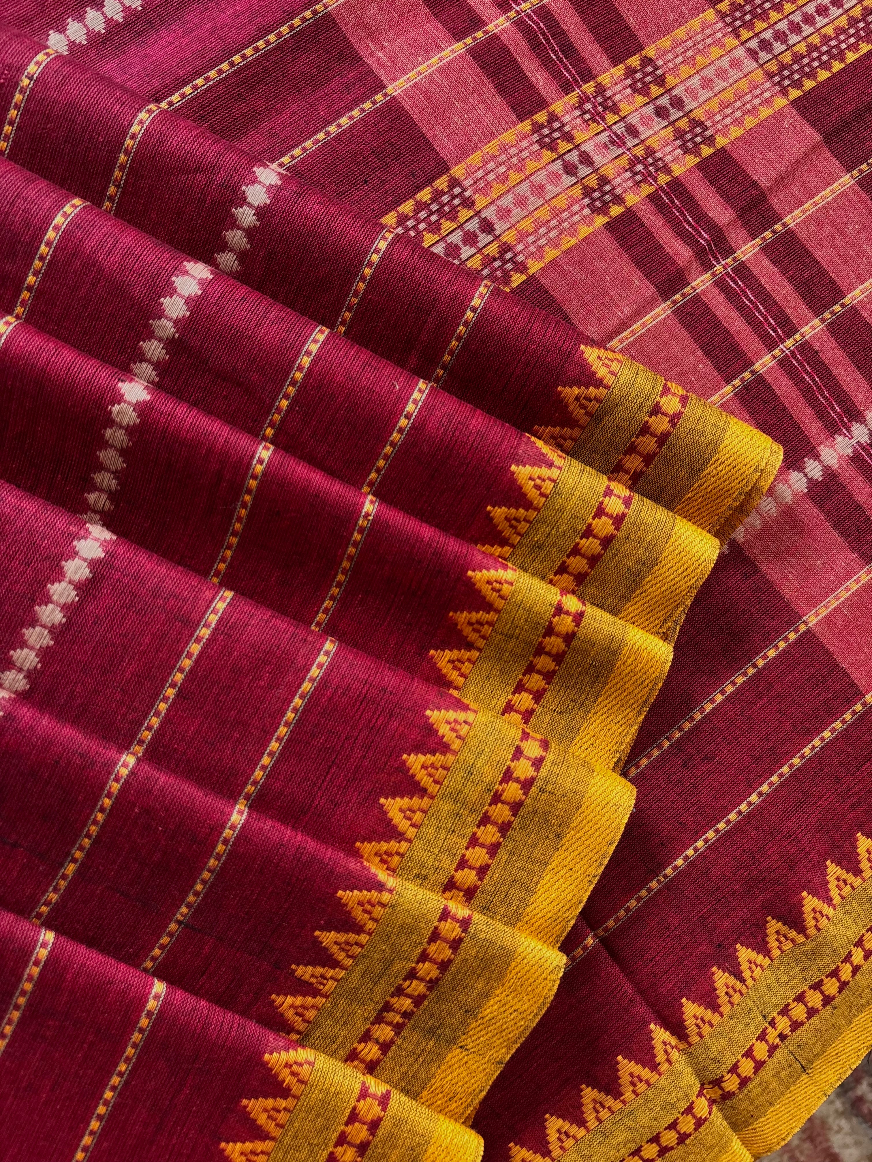Handwoven Maroon Colour Cotton Dhonekhali Saree