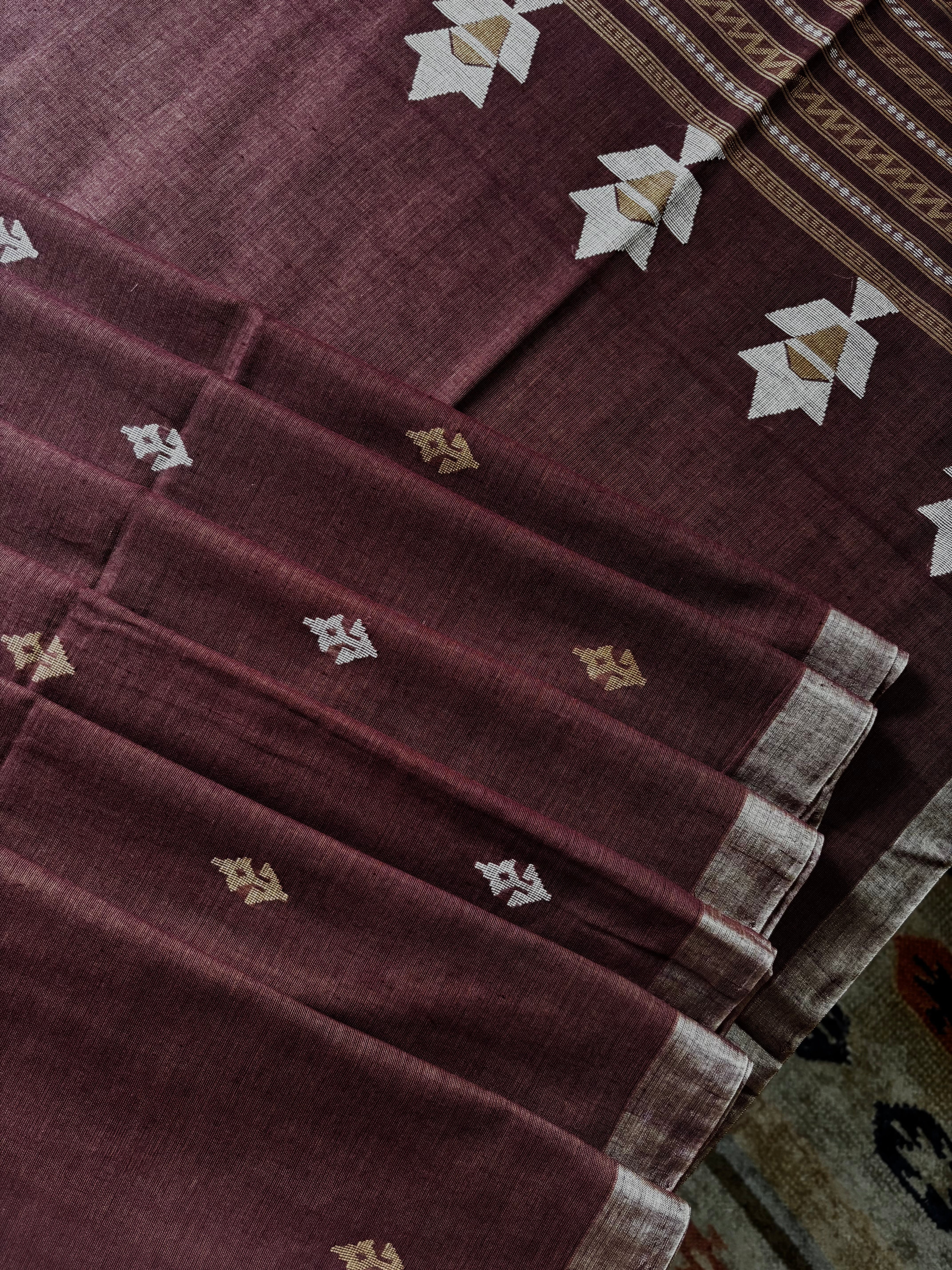 Handwoven Light Brown Colour Cotton Jamdani Saree
