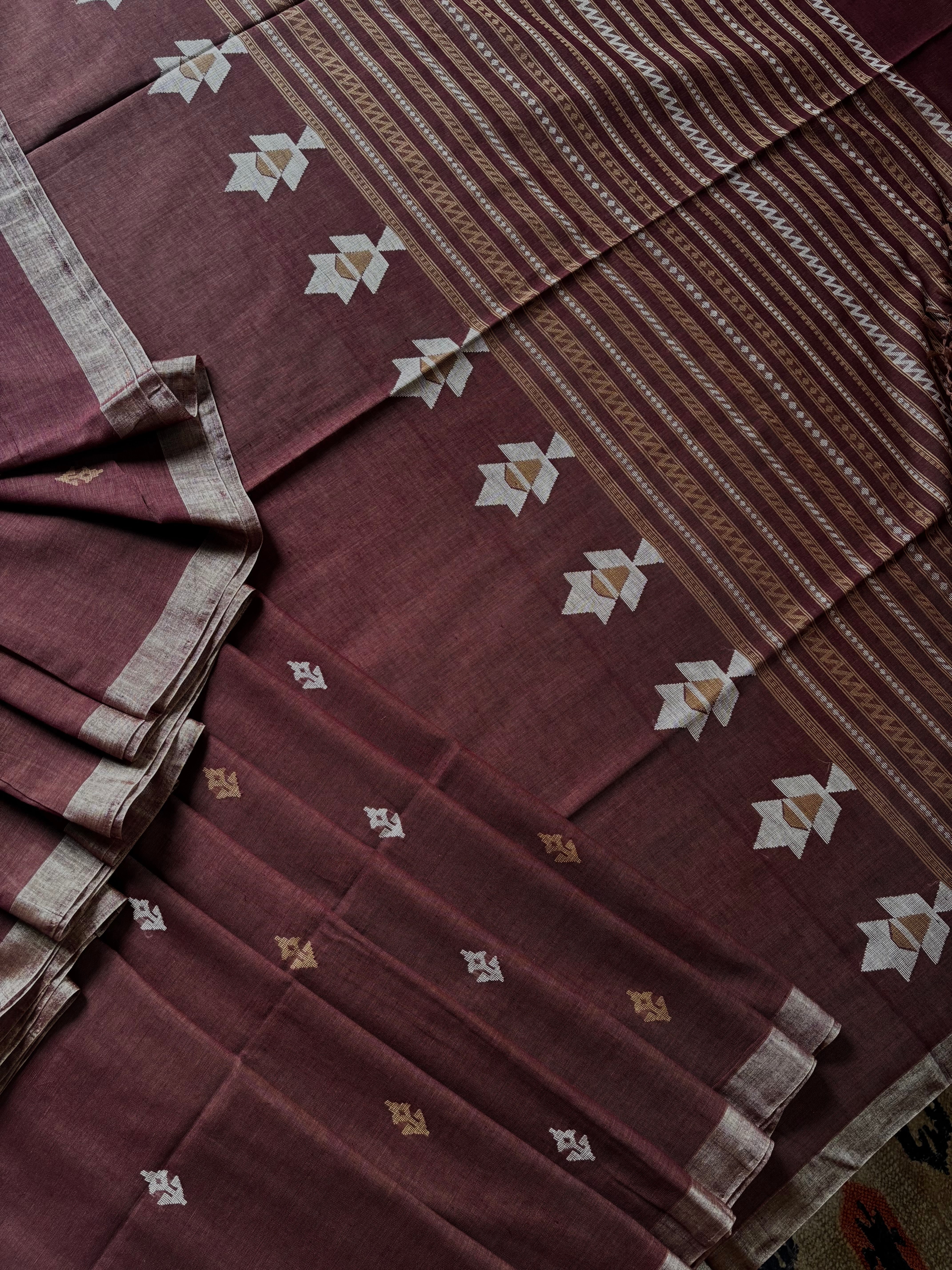 Handwoven Light Brown Colour Cotton Jamdani Saree