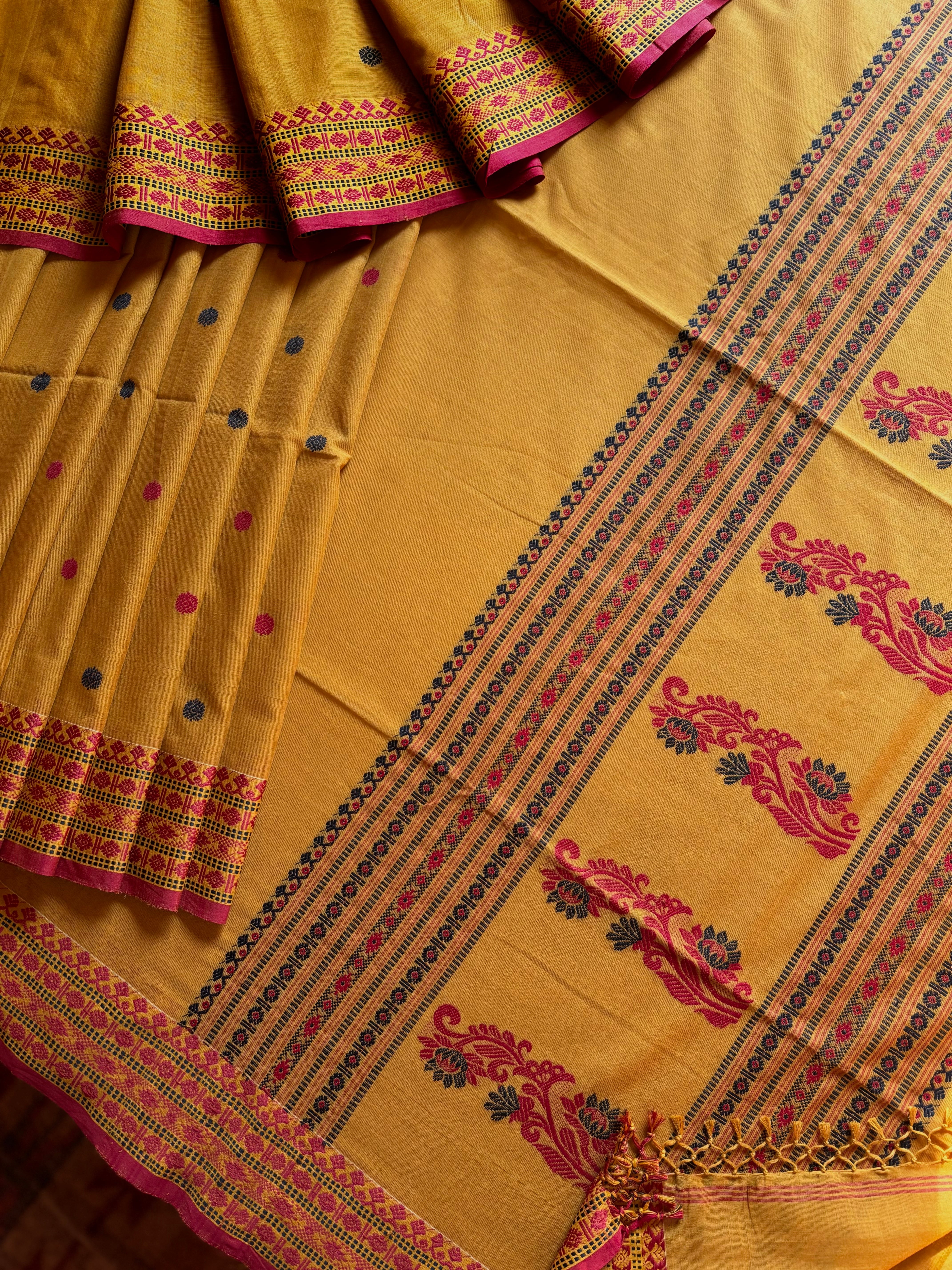 Handwoven Mustard Yellow Phulia Cotton Saree