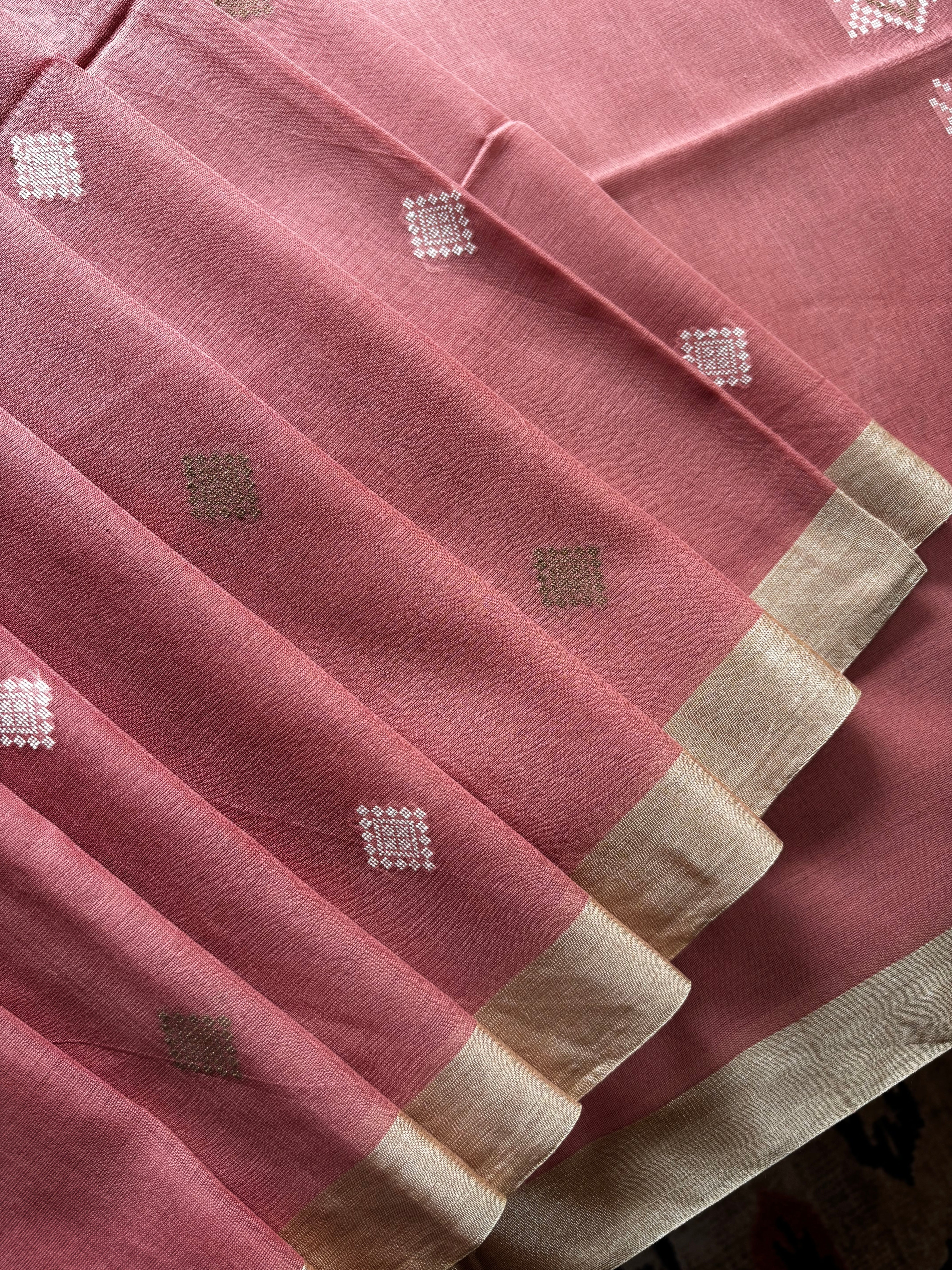 Handwoven Light Pinkish Peach Colour Phulia Cotton Saree