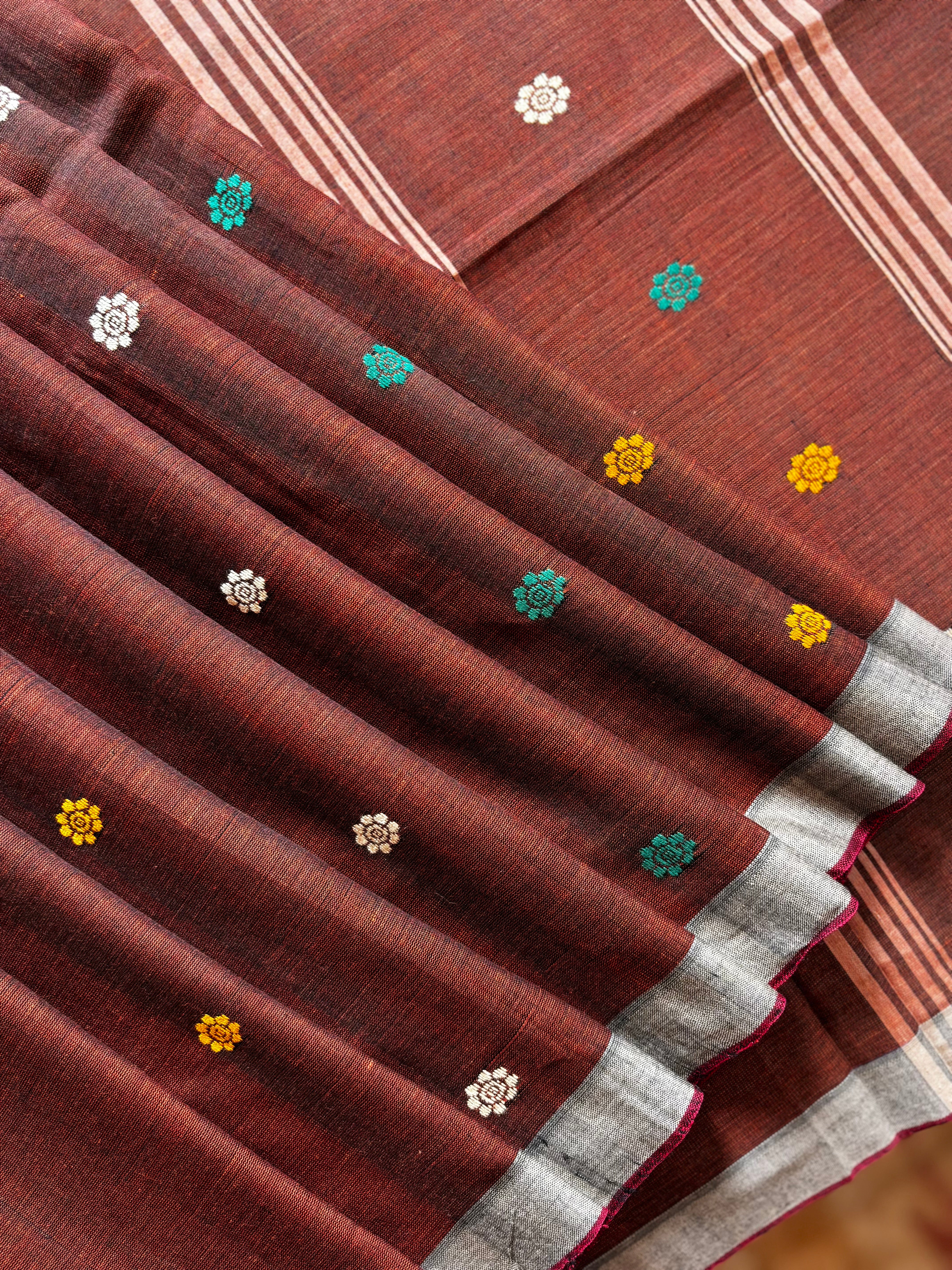 Handwoven Rust Colour Phulia Cotton Saree