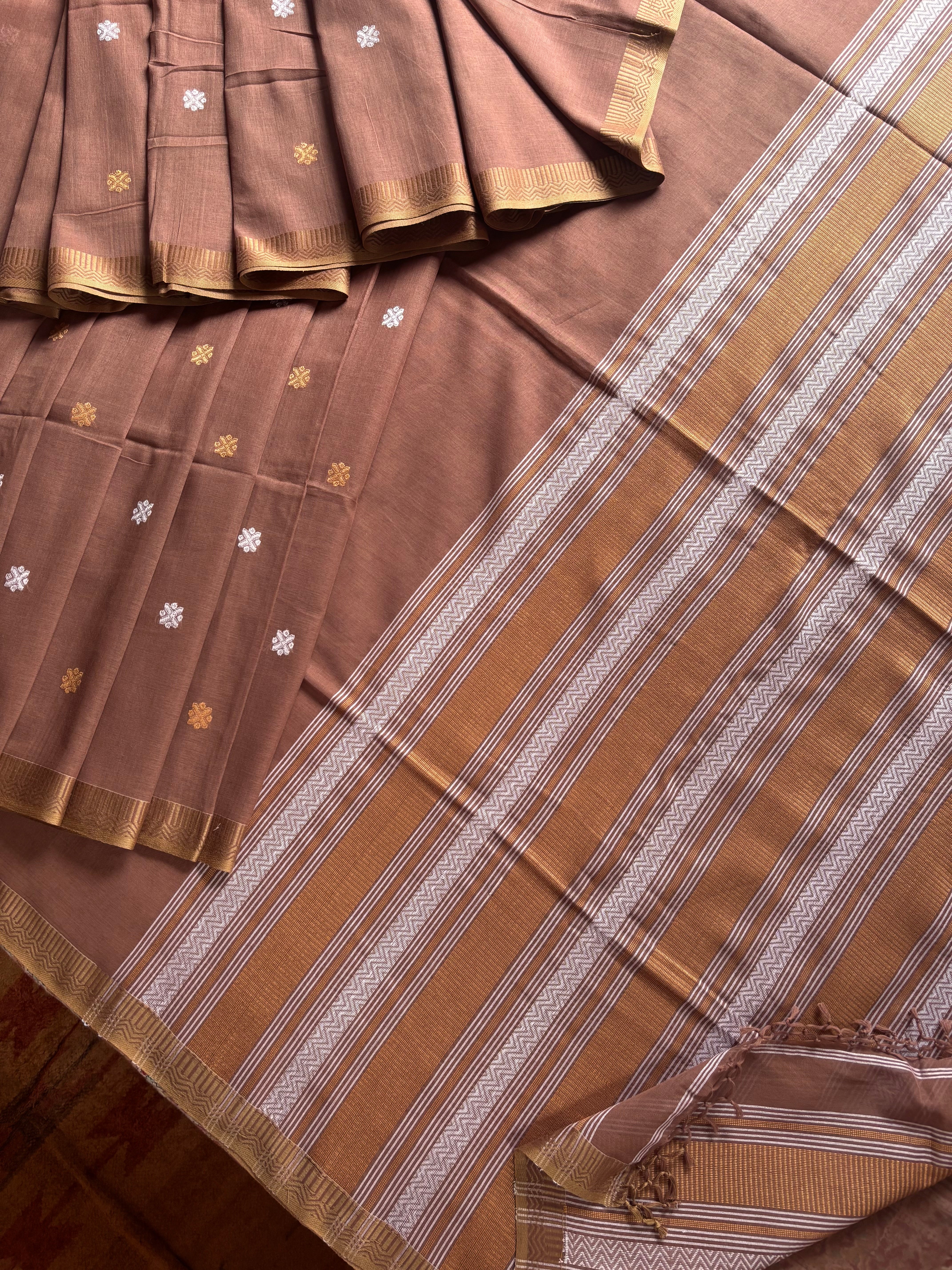 Handwoven Brown Colour Phulia Cotton Saree