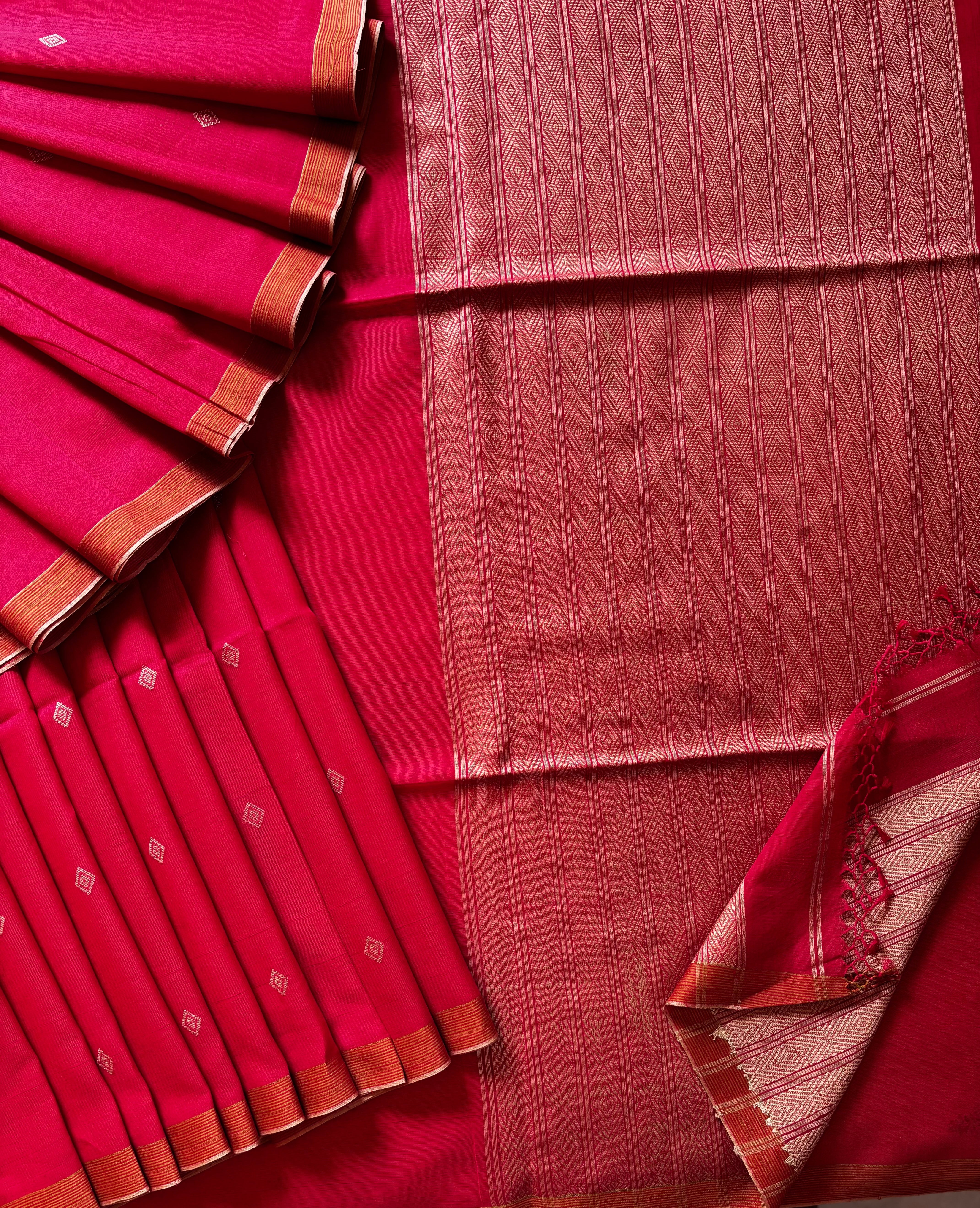 Handwoven Red Colour Phulia Cotton Saree