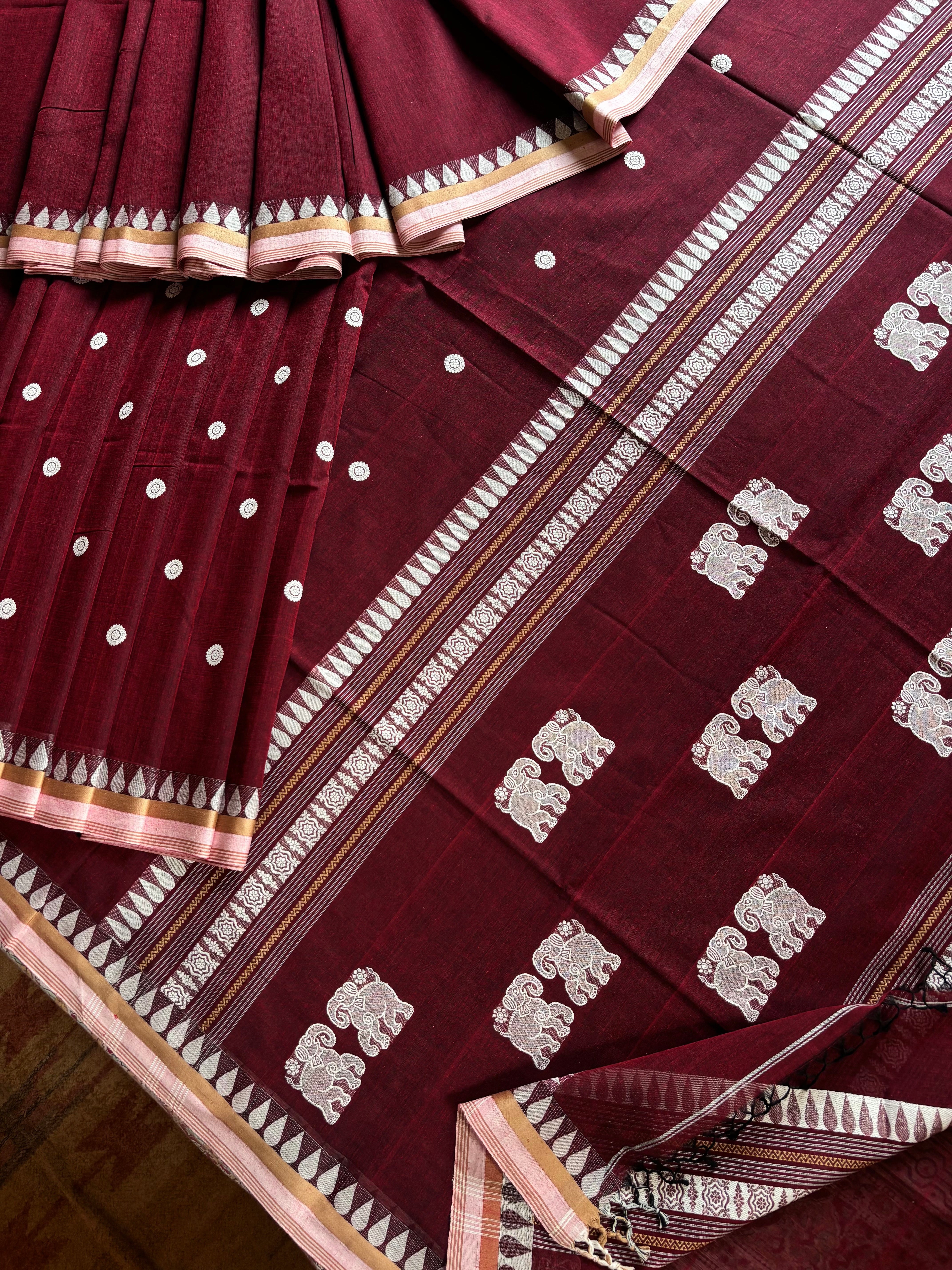 Handwoven Maroon Colour Phulia Cotton Saree