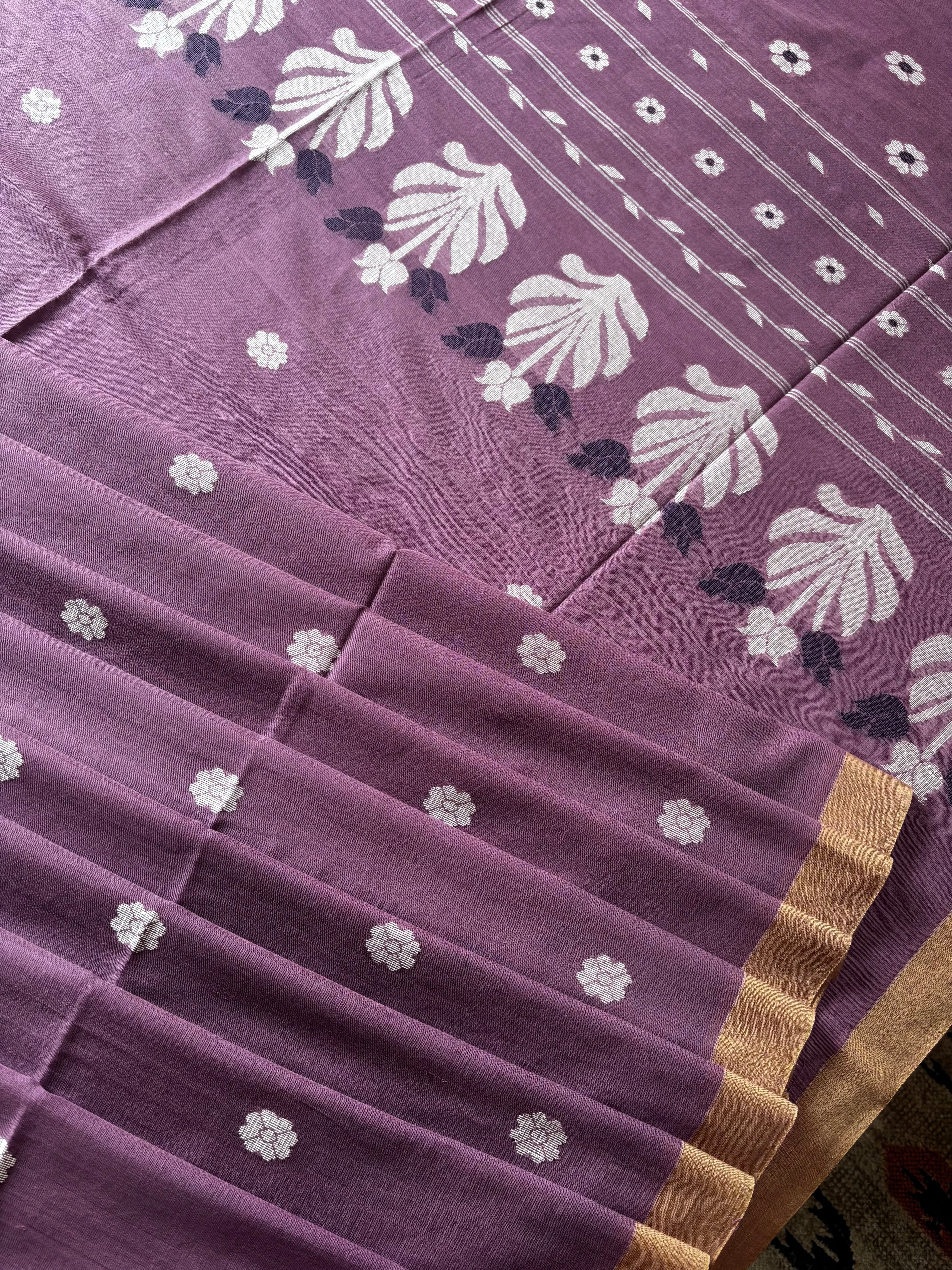 Handwoven Light Mauve Cotton Jamdani Saree