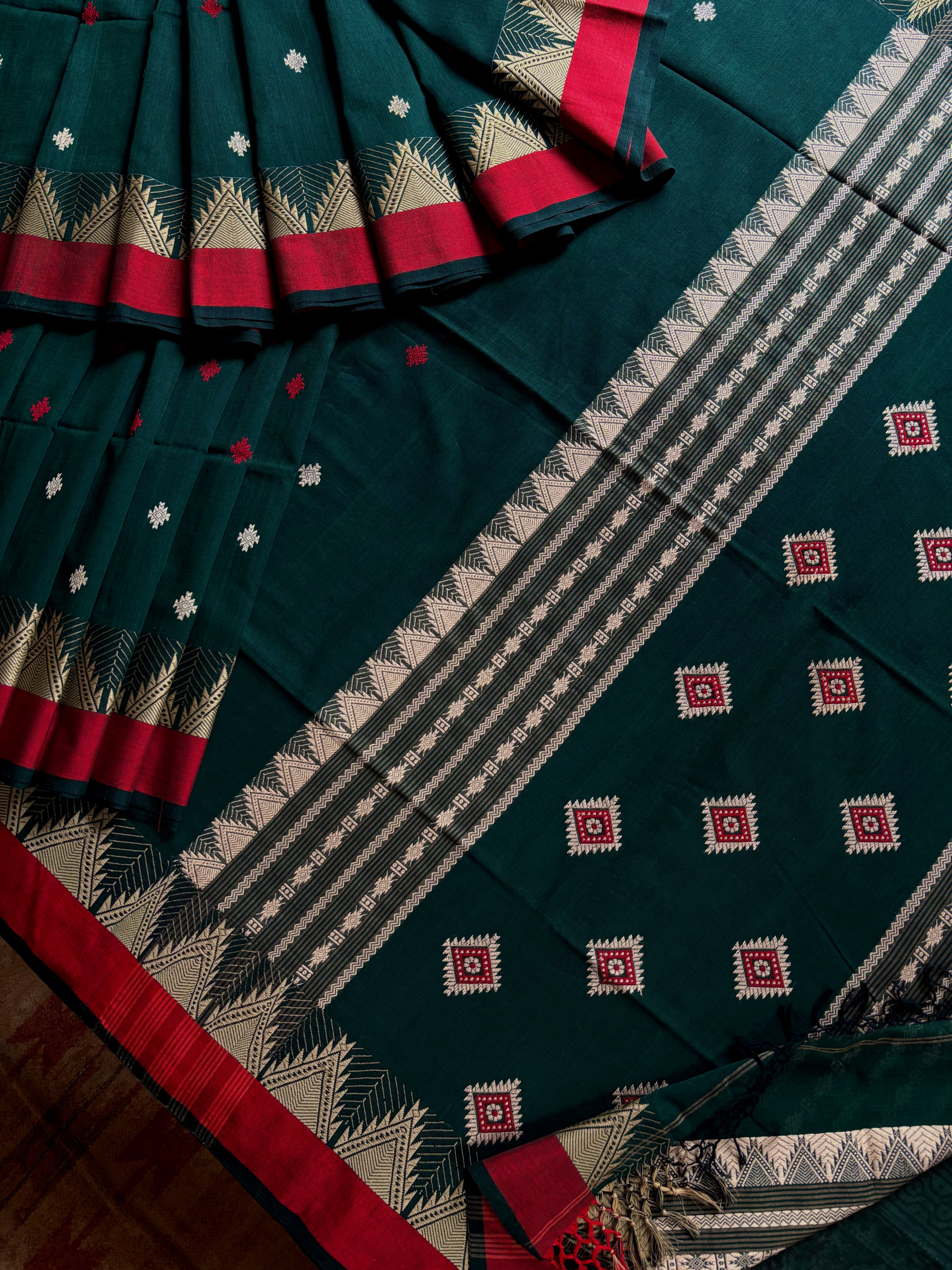 Handwoven Bottle Green Colour Phulia Cotton Saree