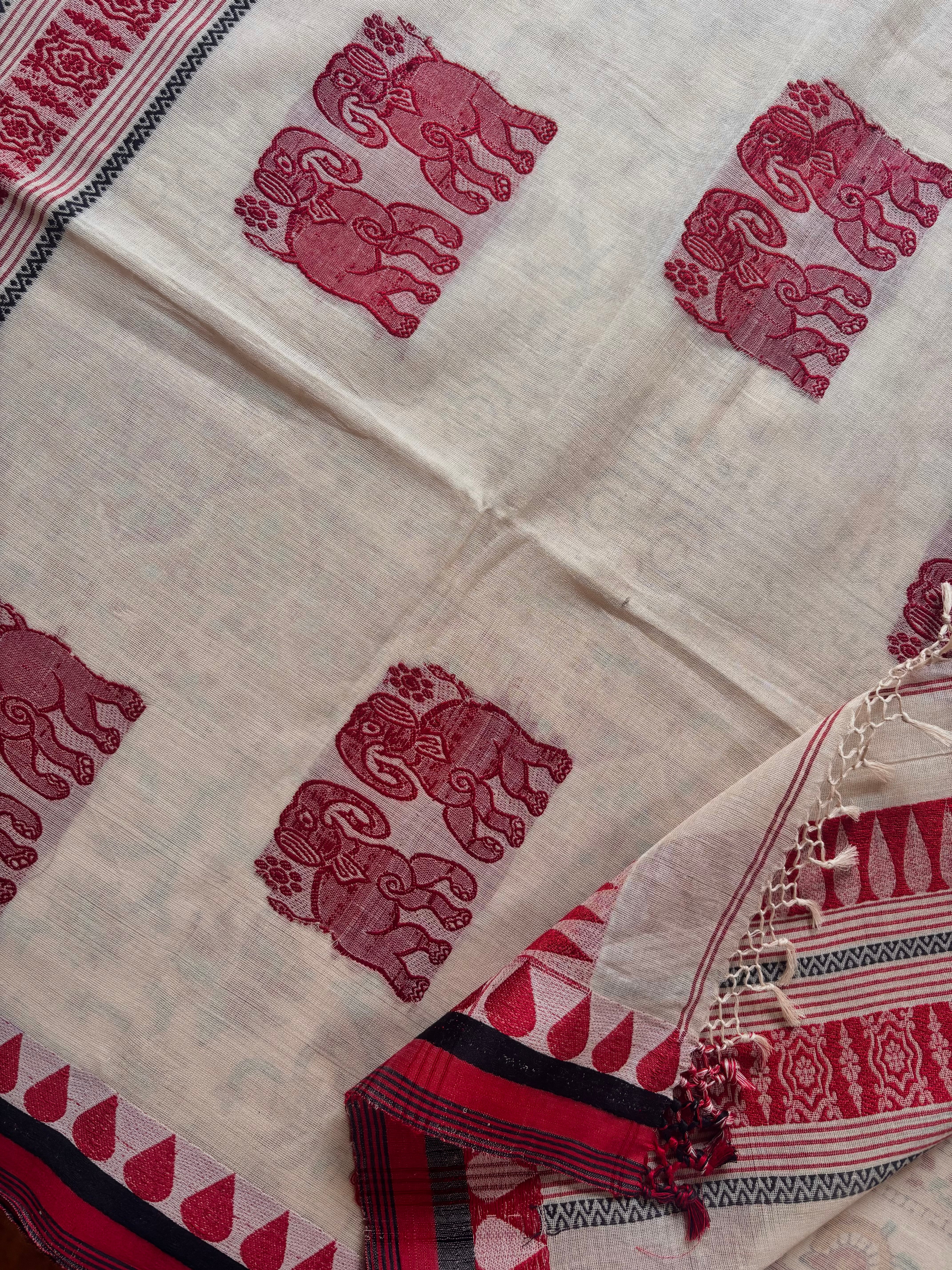 Handwoven Beige Colour Phulia Cotton Saree