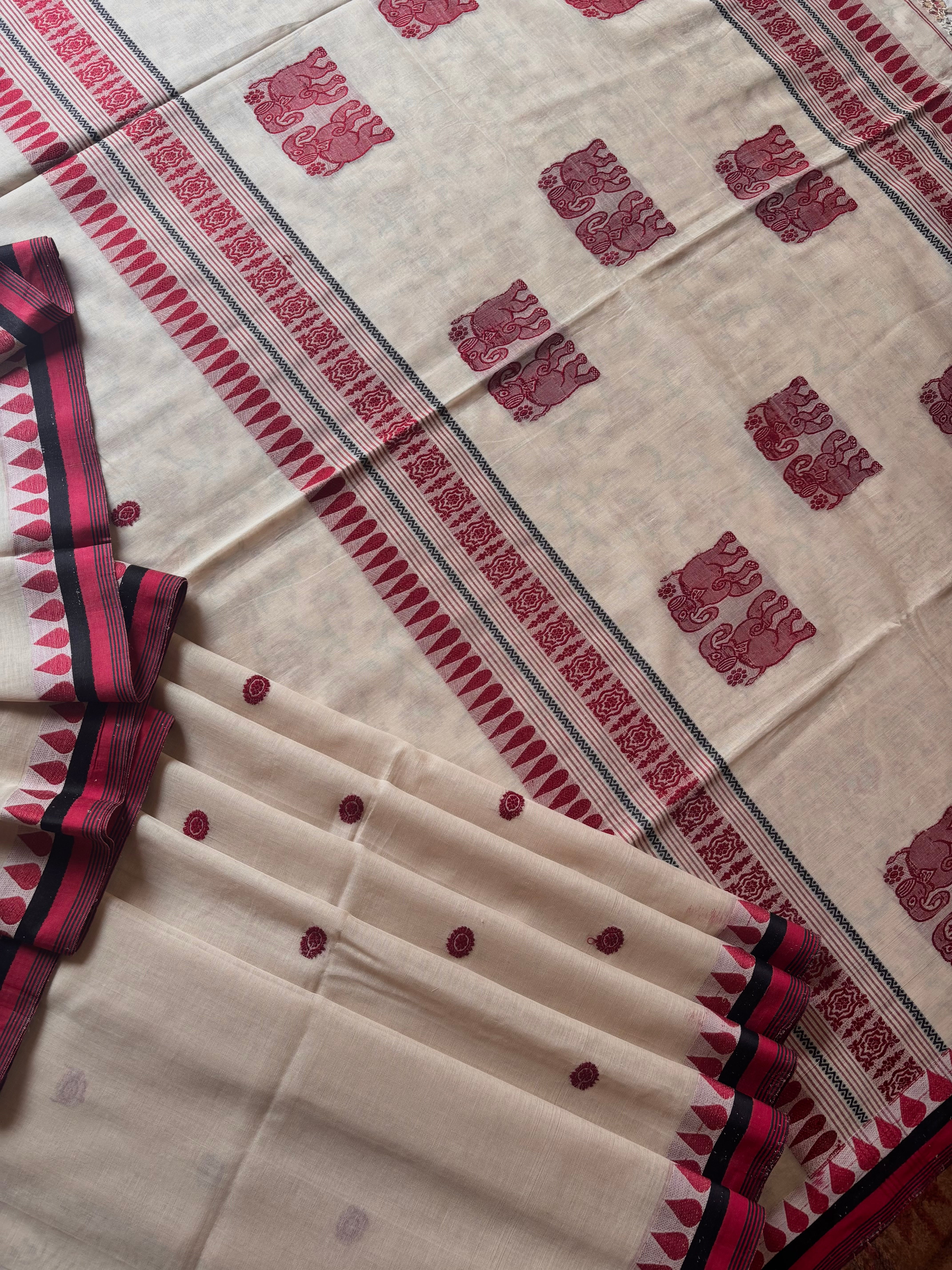 Handwoven Beige Colour Phulia Cotton Saree