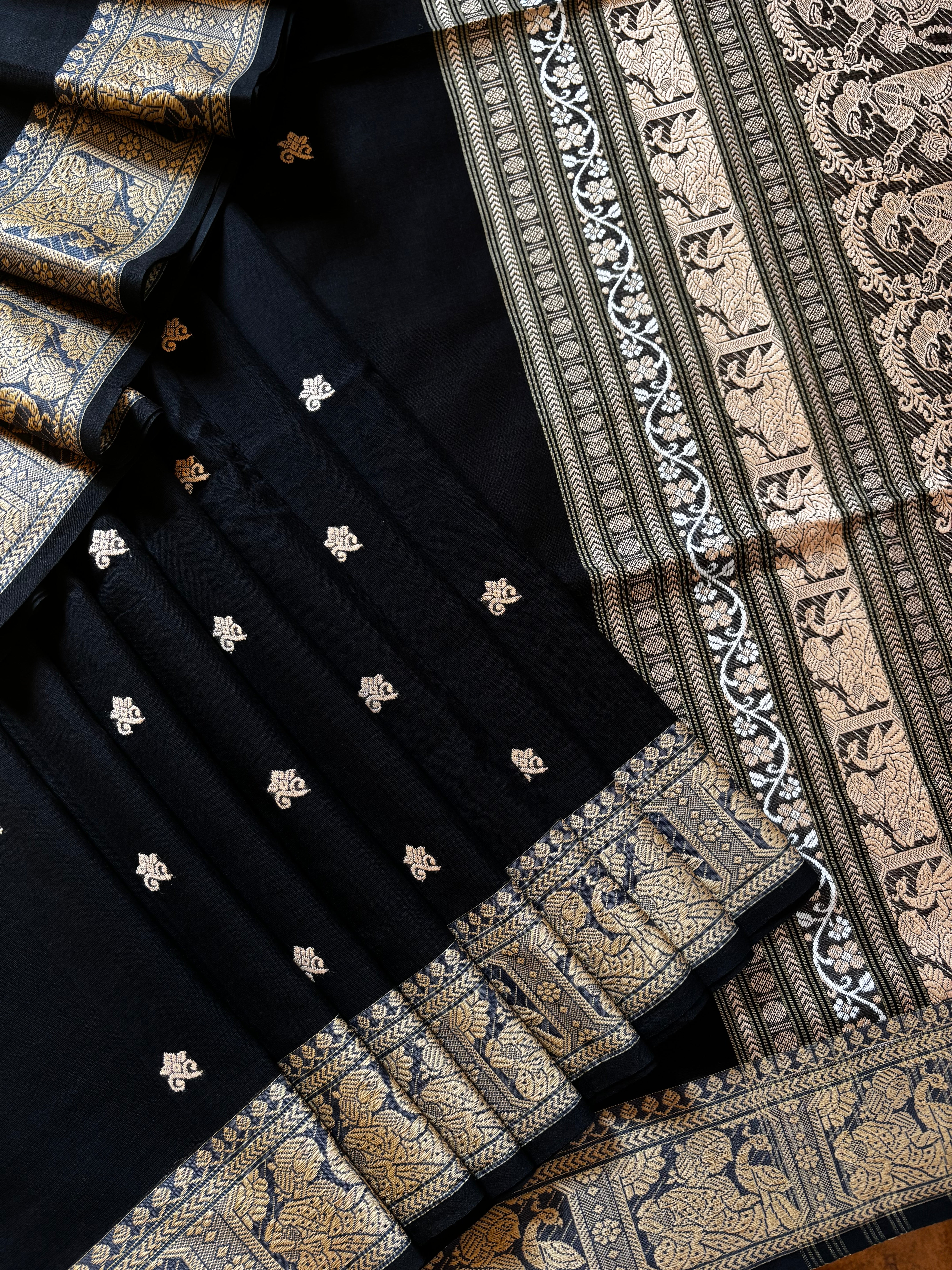 Handwoven Black Baluchari Cotton Saree