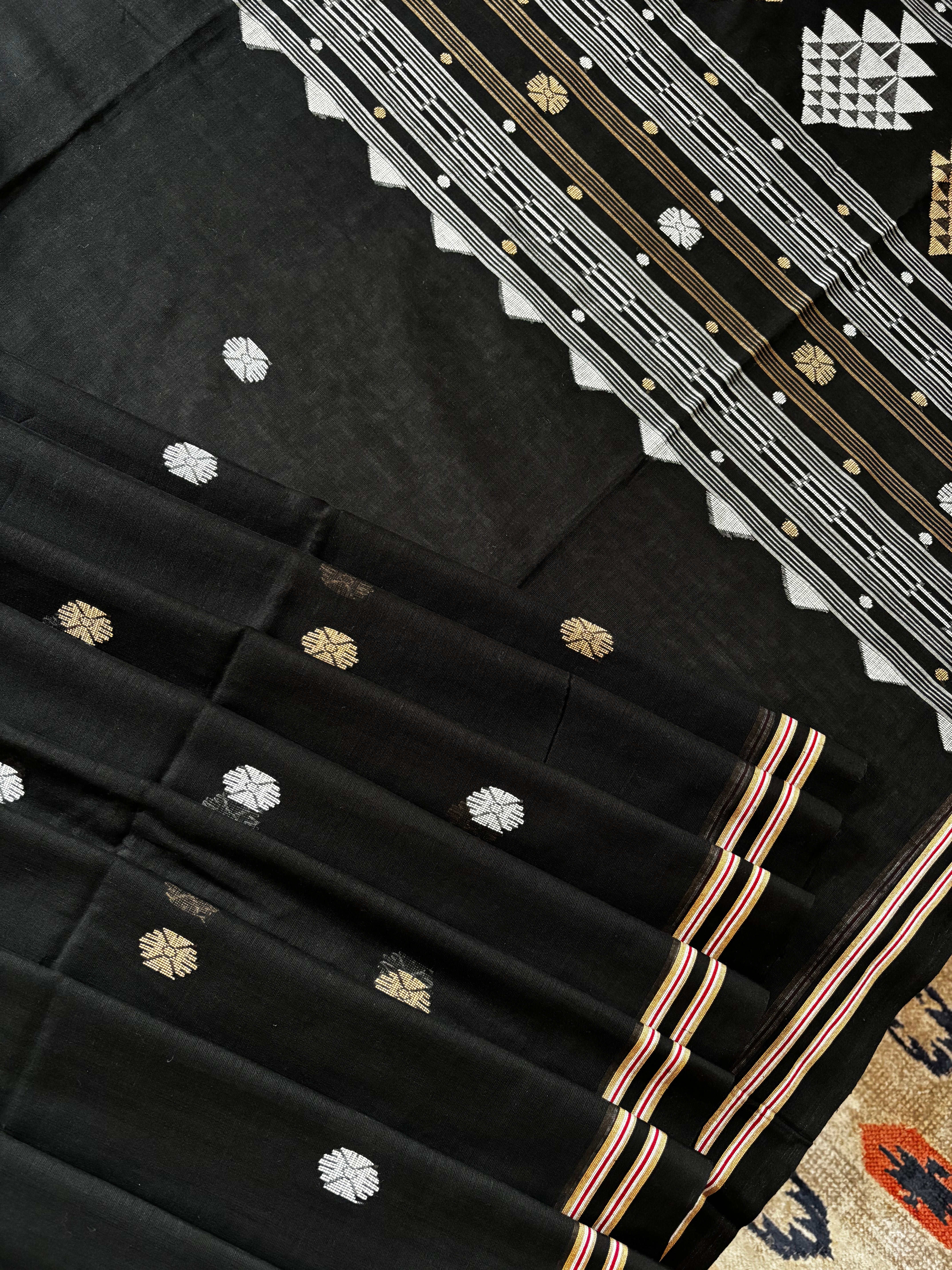 Handwoven Black Cotton Jamdani Saree