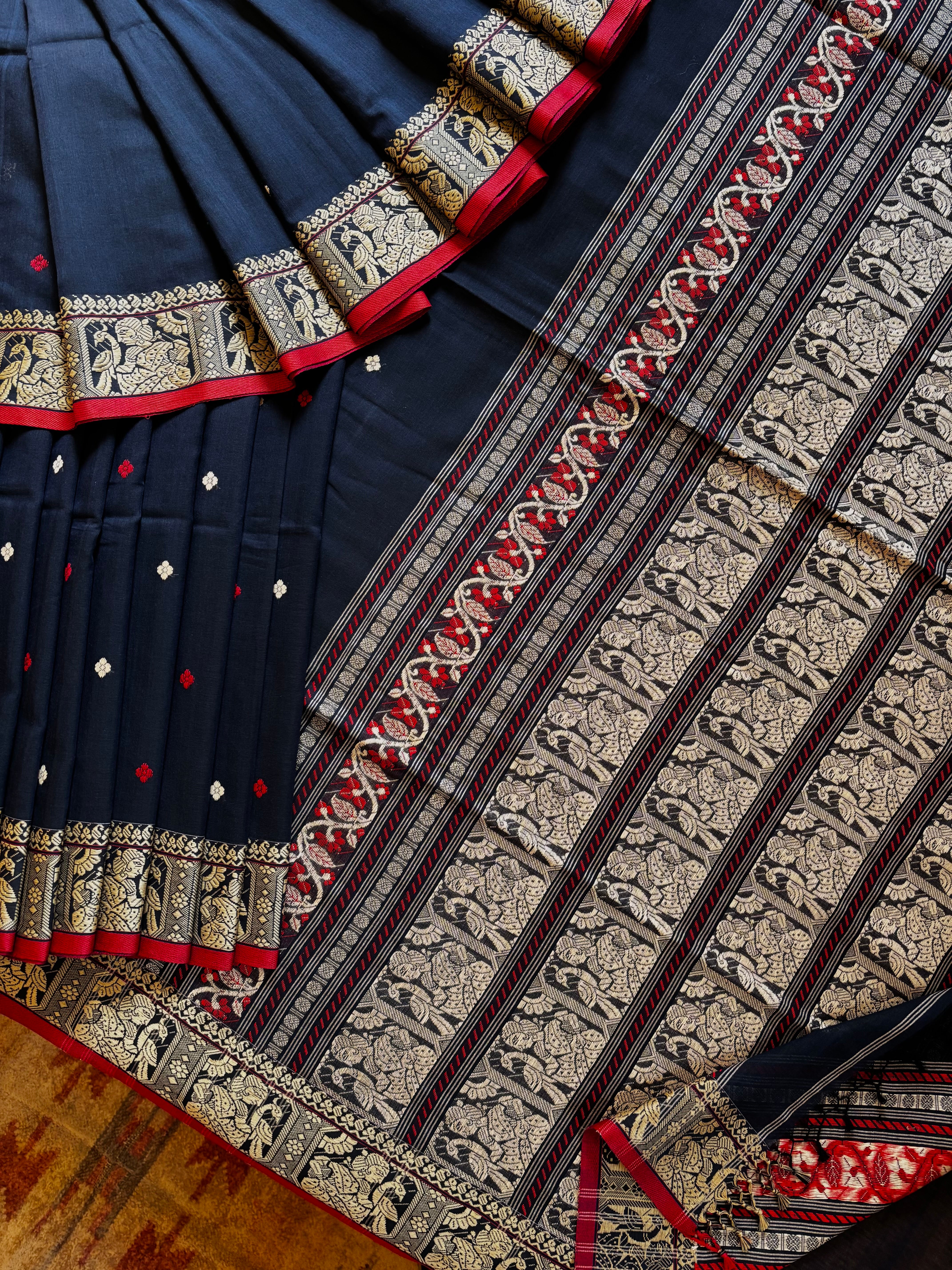 Handwoven Navy Colour Baluchari Cotton Saree