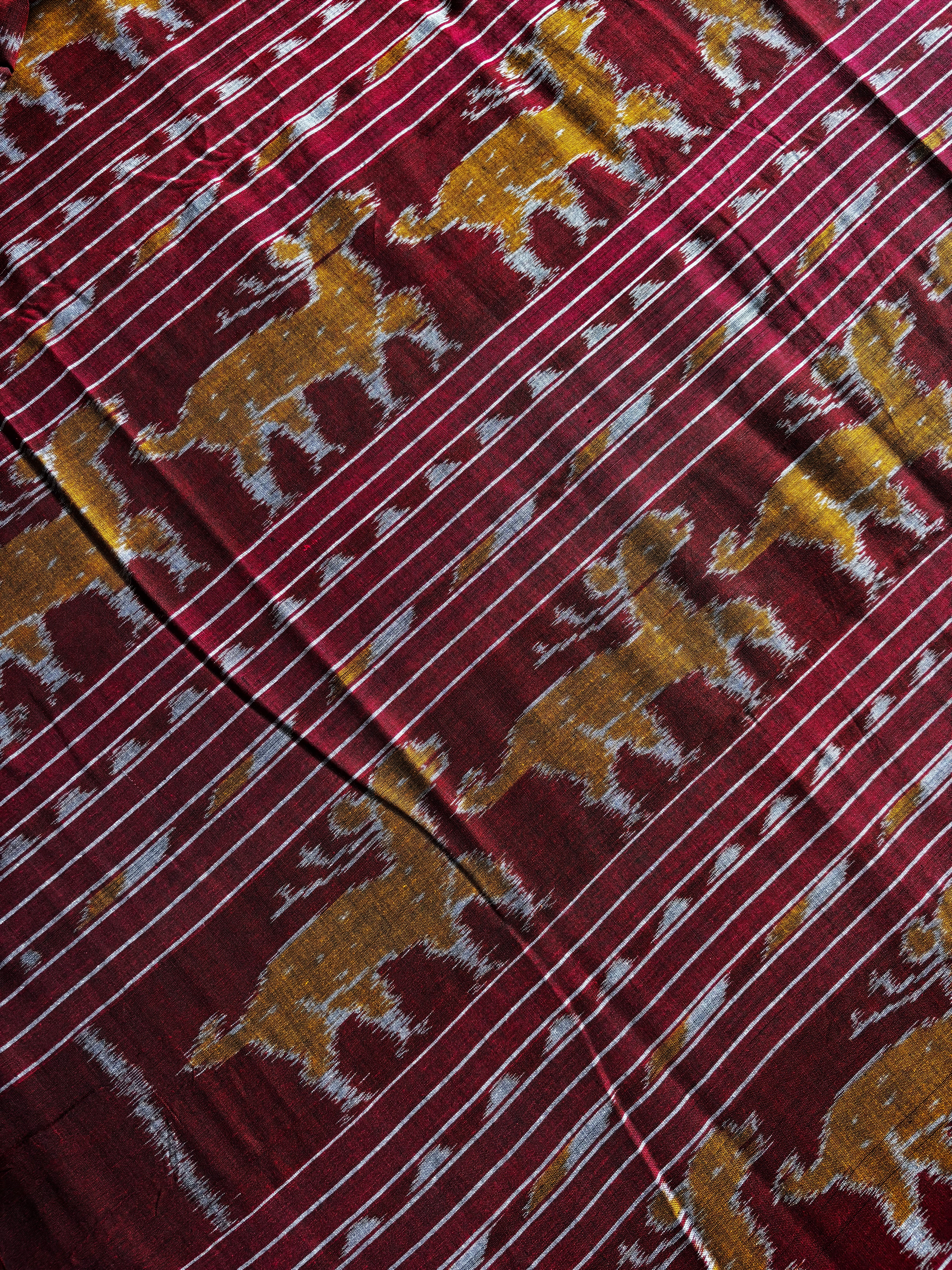 Handwoven Dark Brownish Maroon Colour Lotus Parrot Odisha Cotton Ikkat Saree