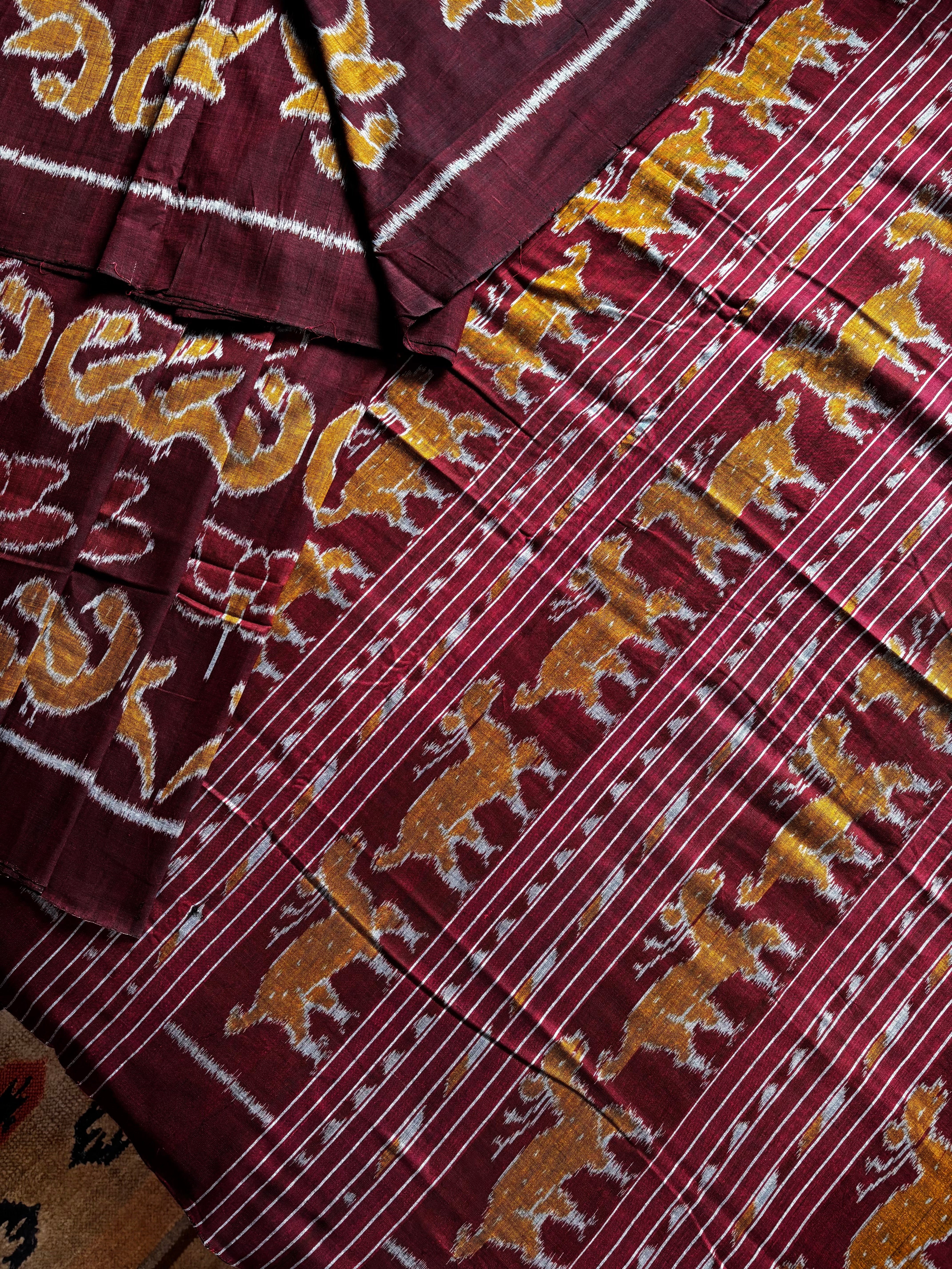 Handwoven Dark Brownish Maroon Colour Lotus Parrot Odisha Cotton Ikkat Saree