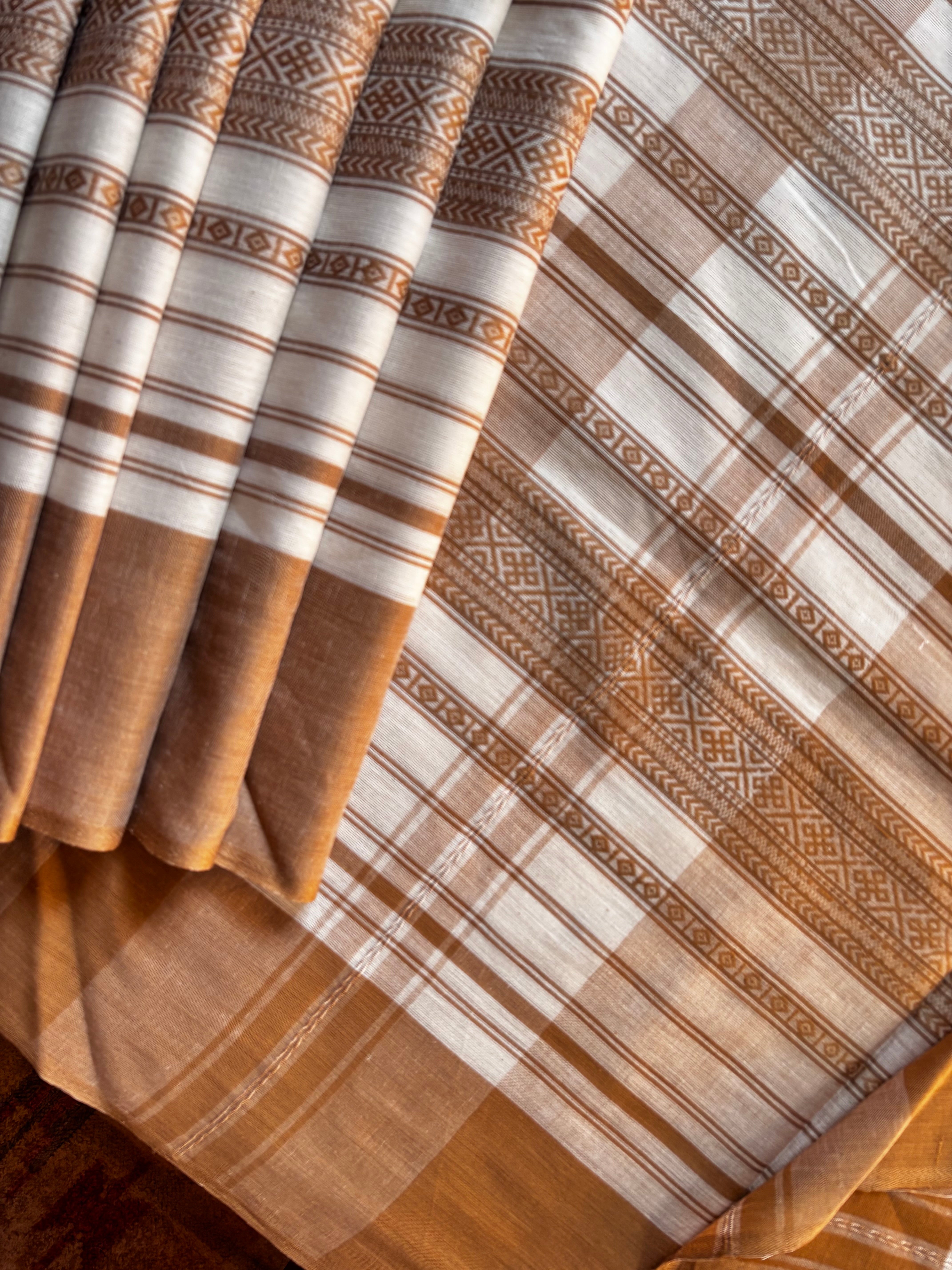 Handwoven White Beige Dhonekhali Cotton Saree