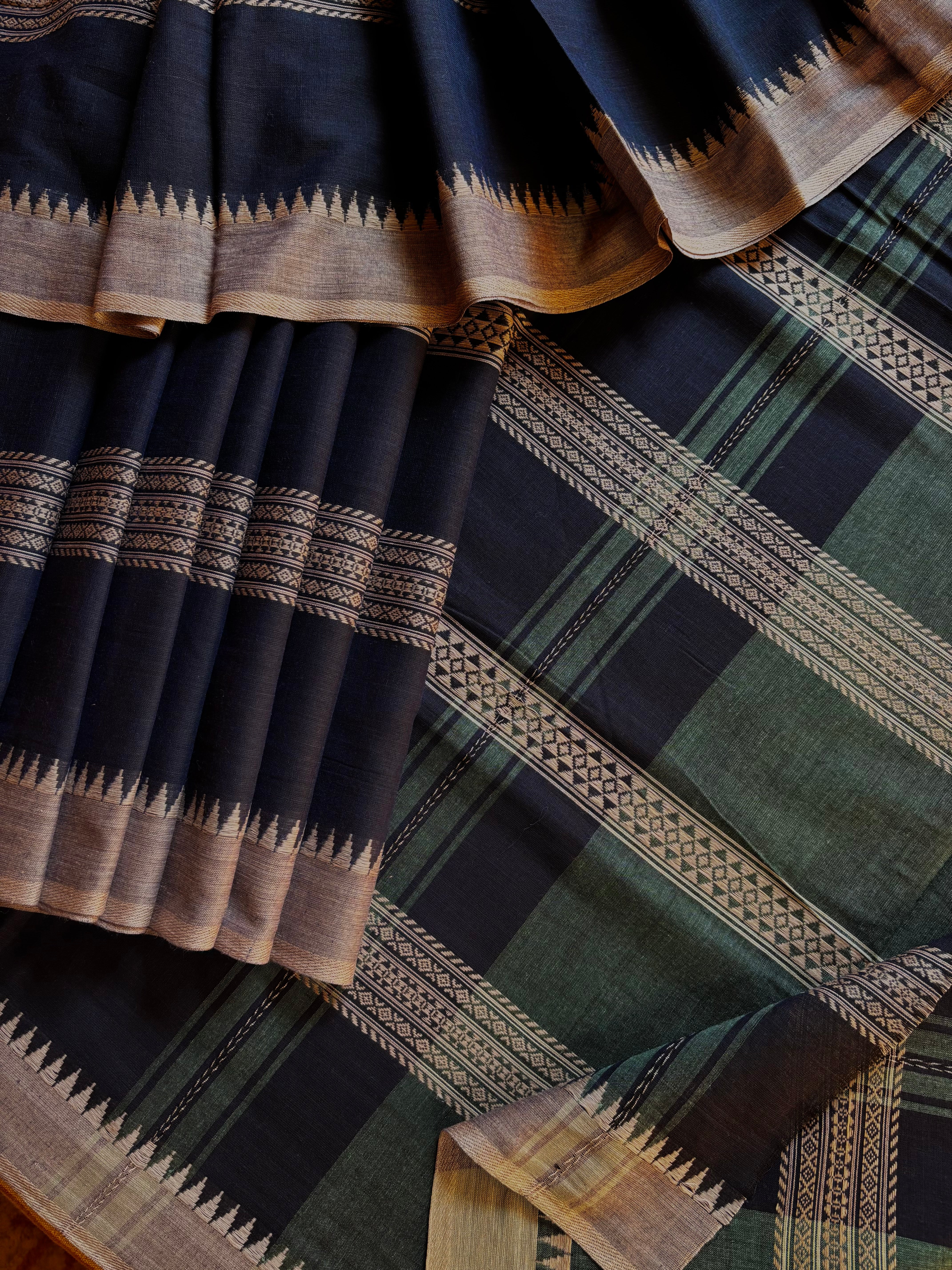 Handwoven Navy Blue Colour Dhonekhali Cotton Saree