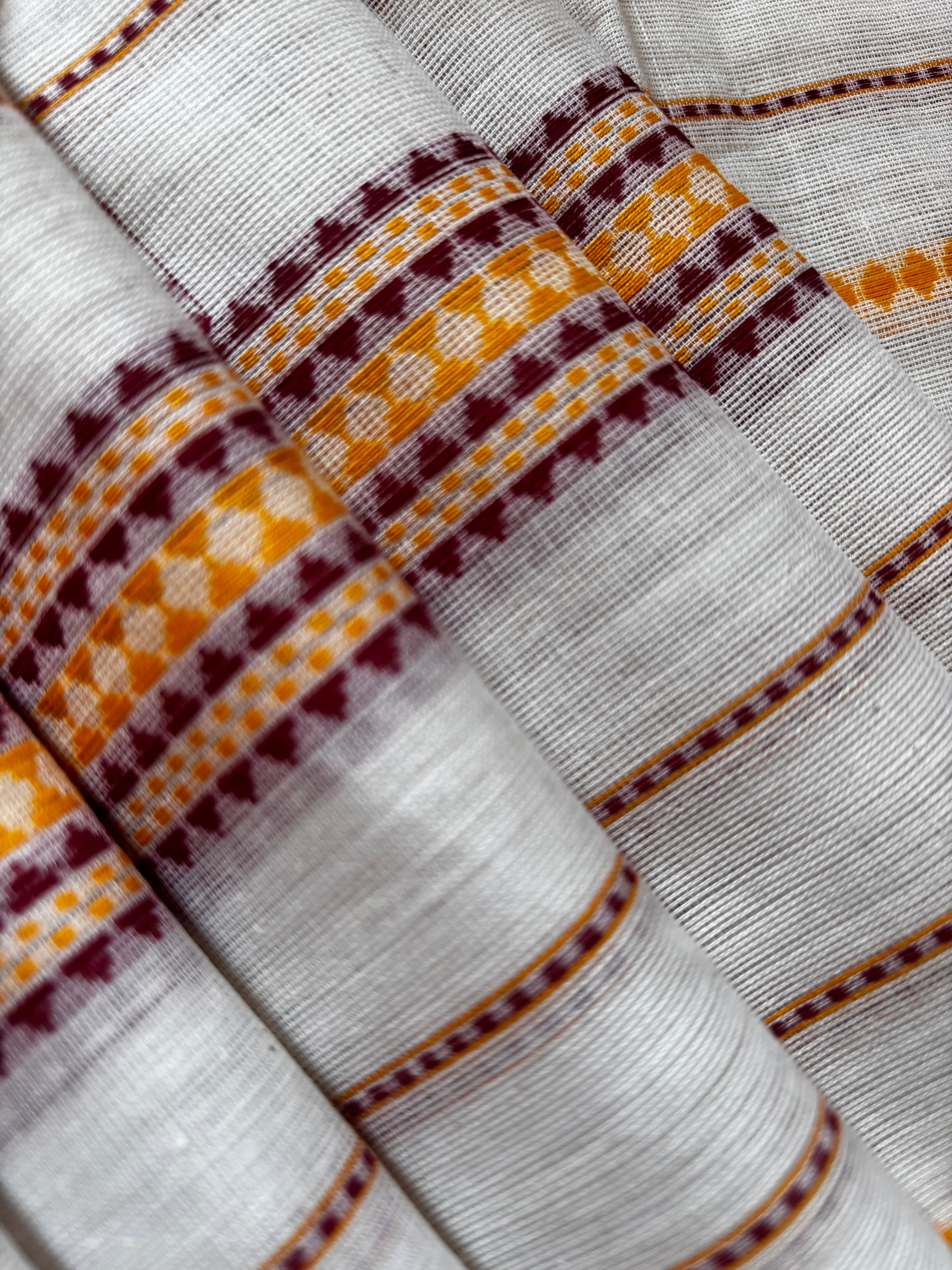 Handwoven White Maroon Dhonekhali Cotton Saree