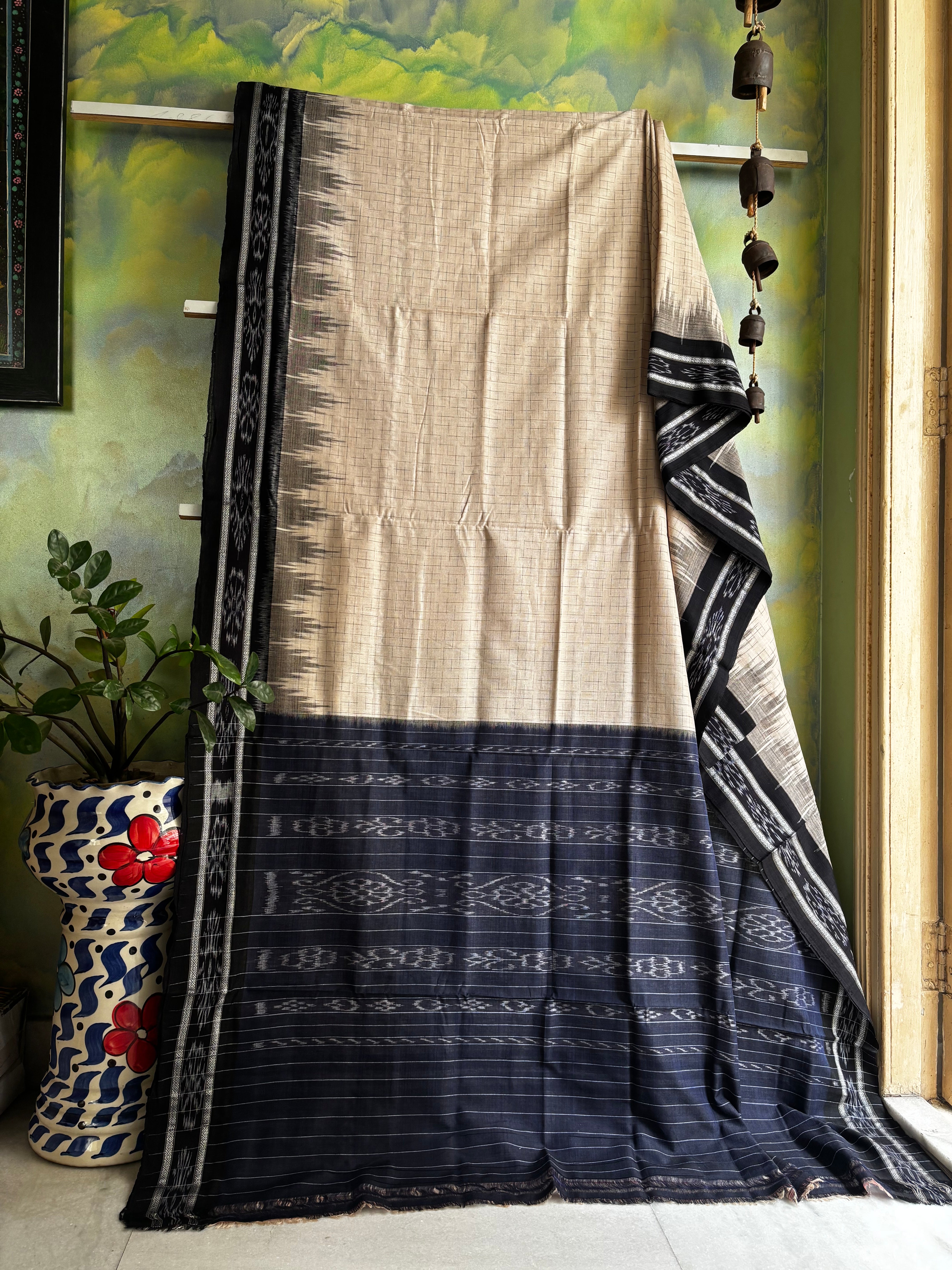 Handwoven Cream Black Odisha Cotton Ikkat Saree