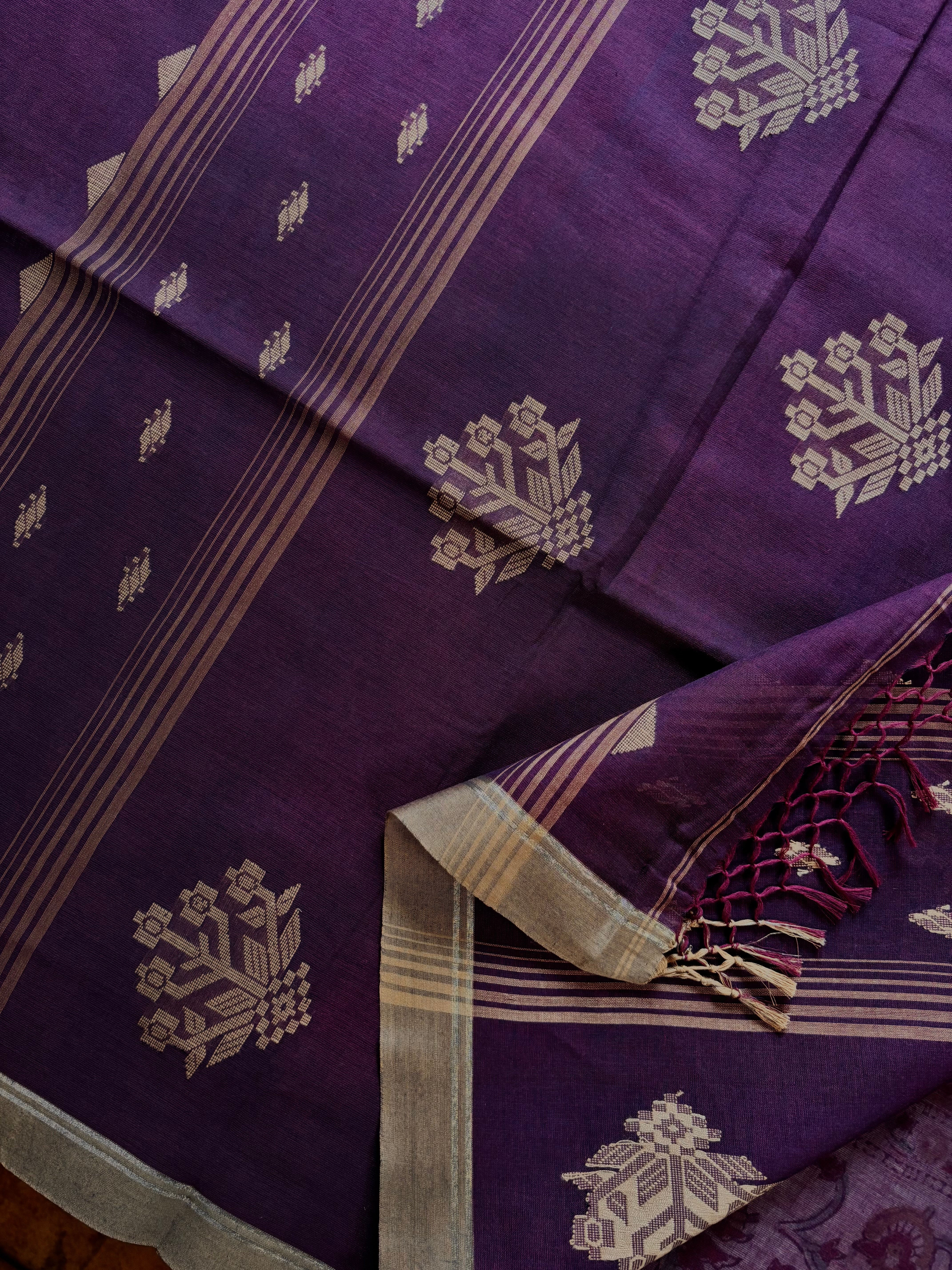 Handwoven Dark Plum Colour Cotton Jamdani Saree