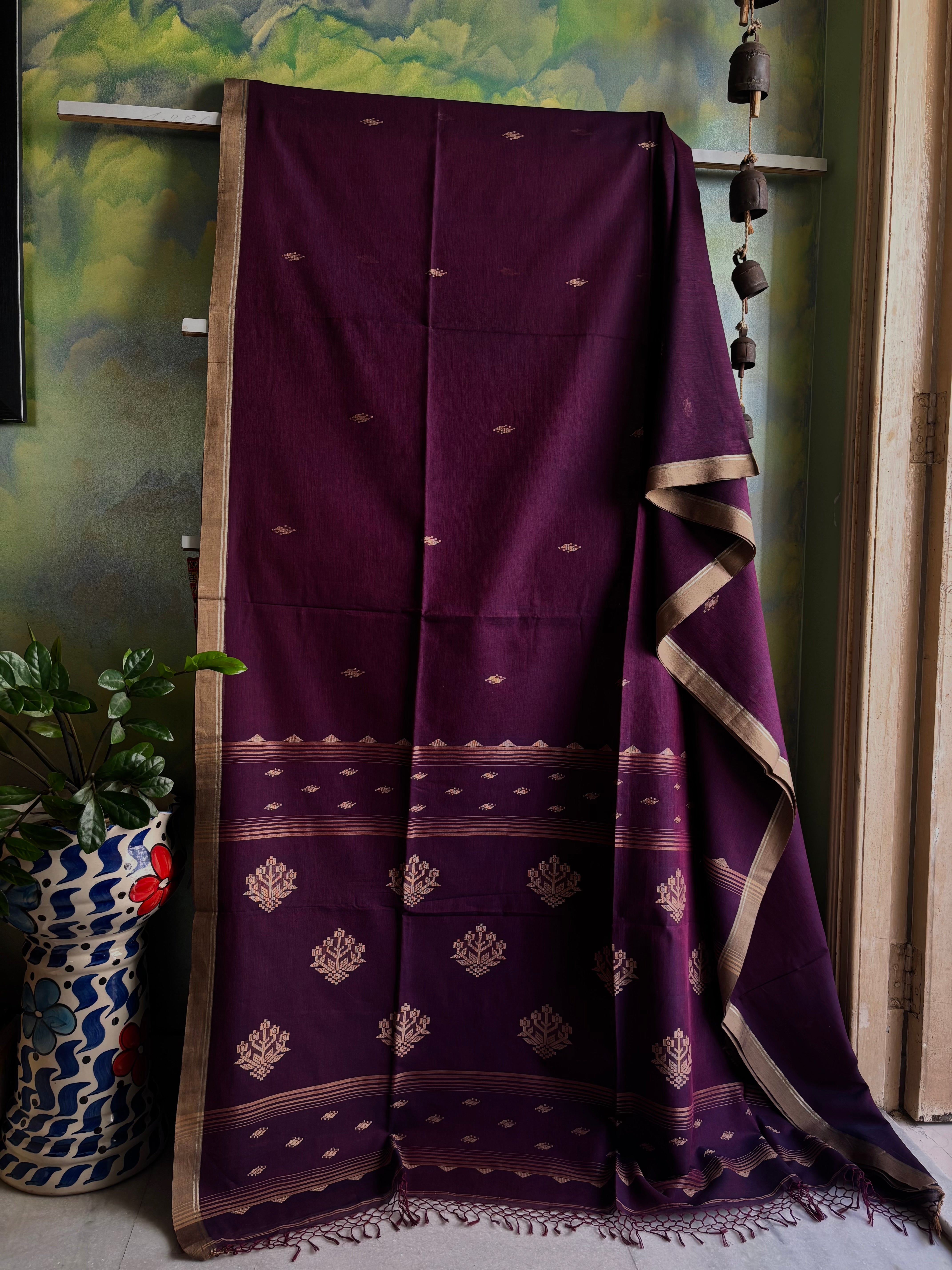 Handwoven Dark Plum Colour Cotton Jamdani Saree