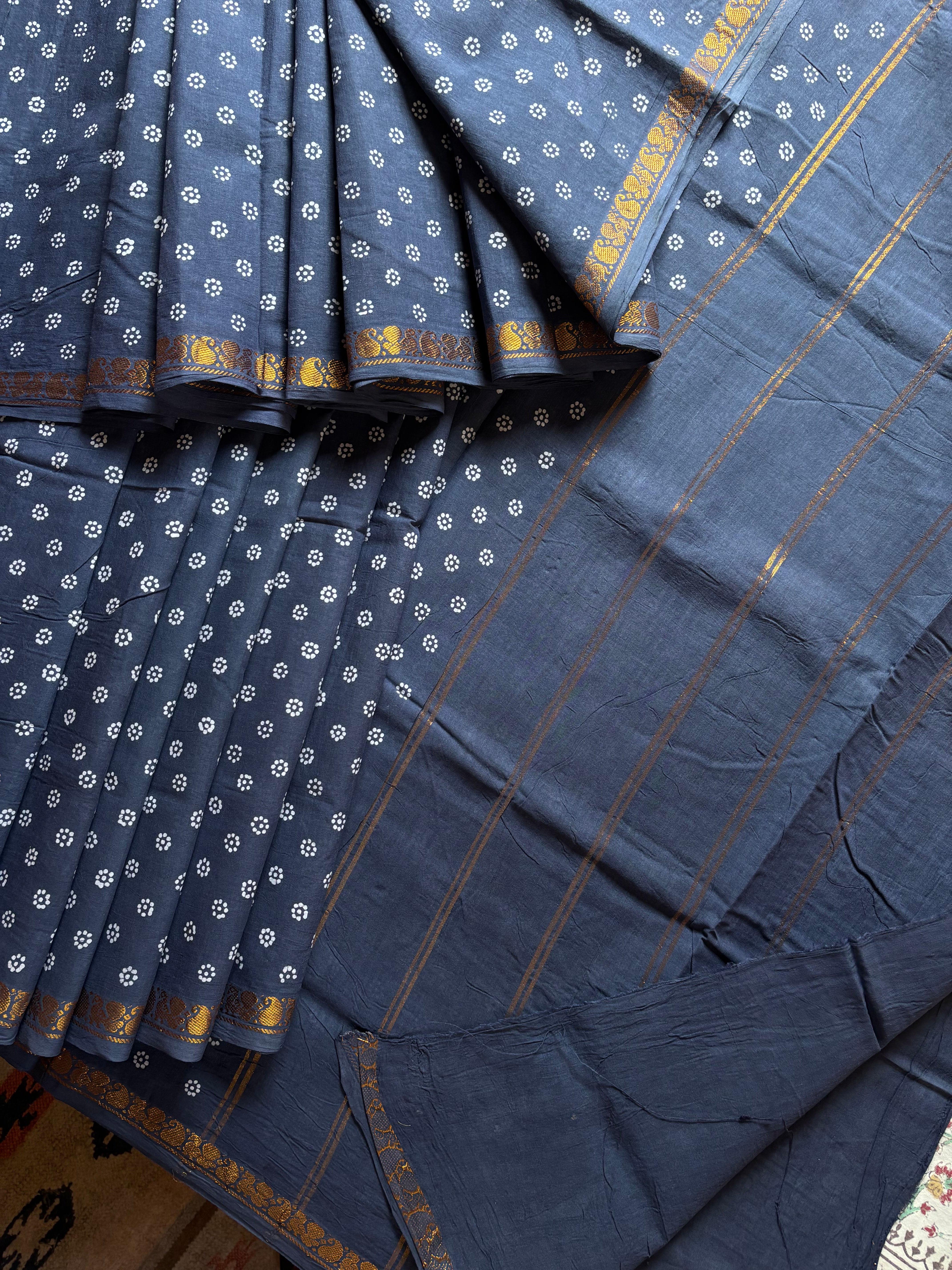 Bluish Grey Colour Cotton Sungudi Saree