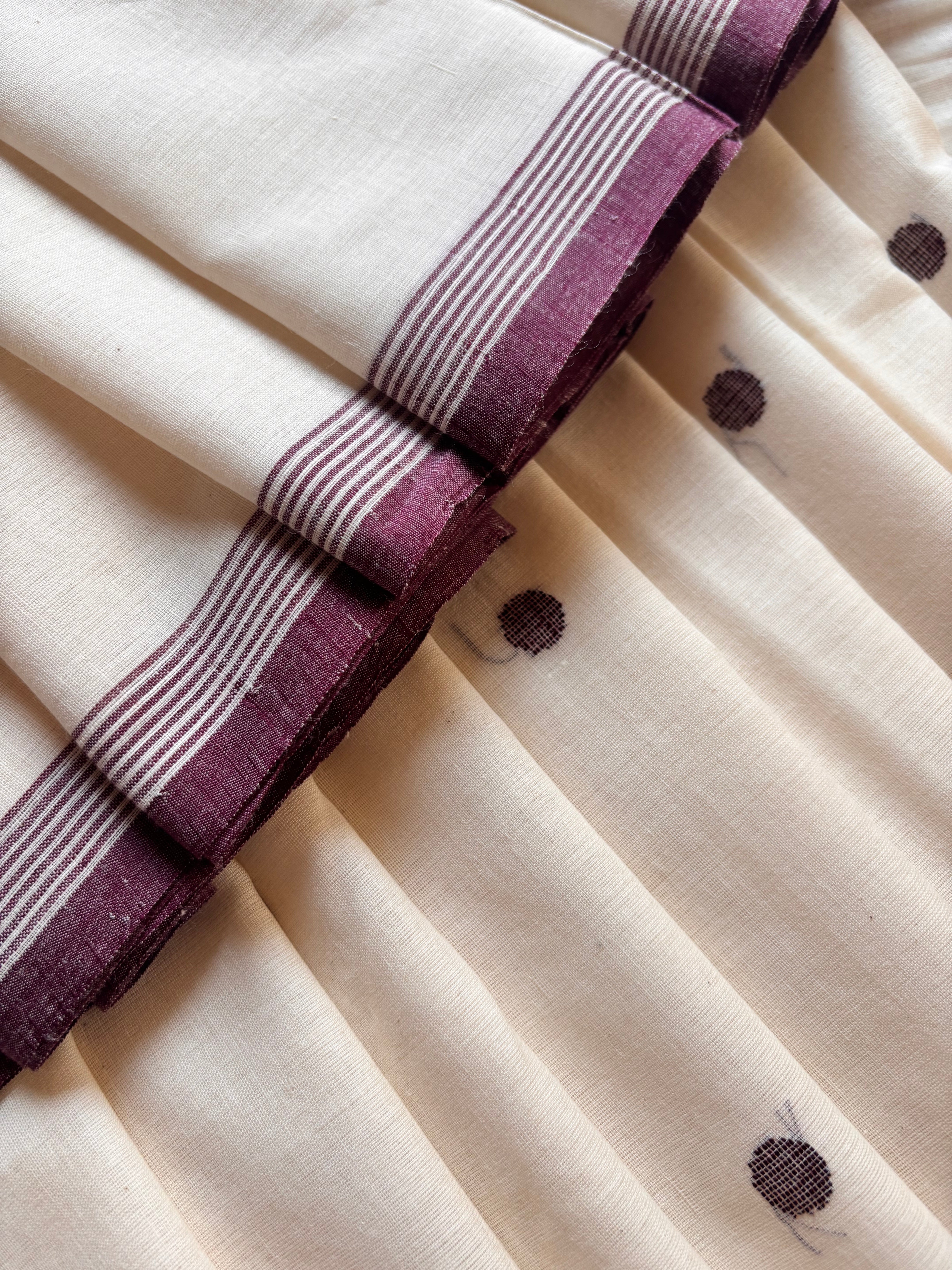 Handwoven Cream Colour Cotton Jamdani Saree
