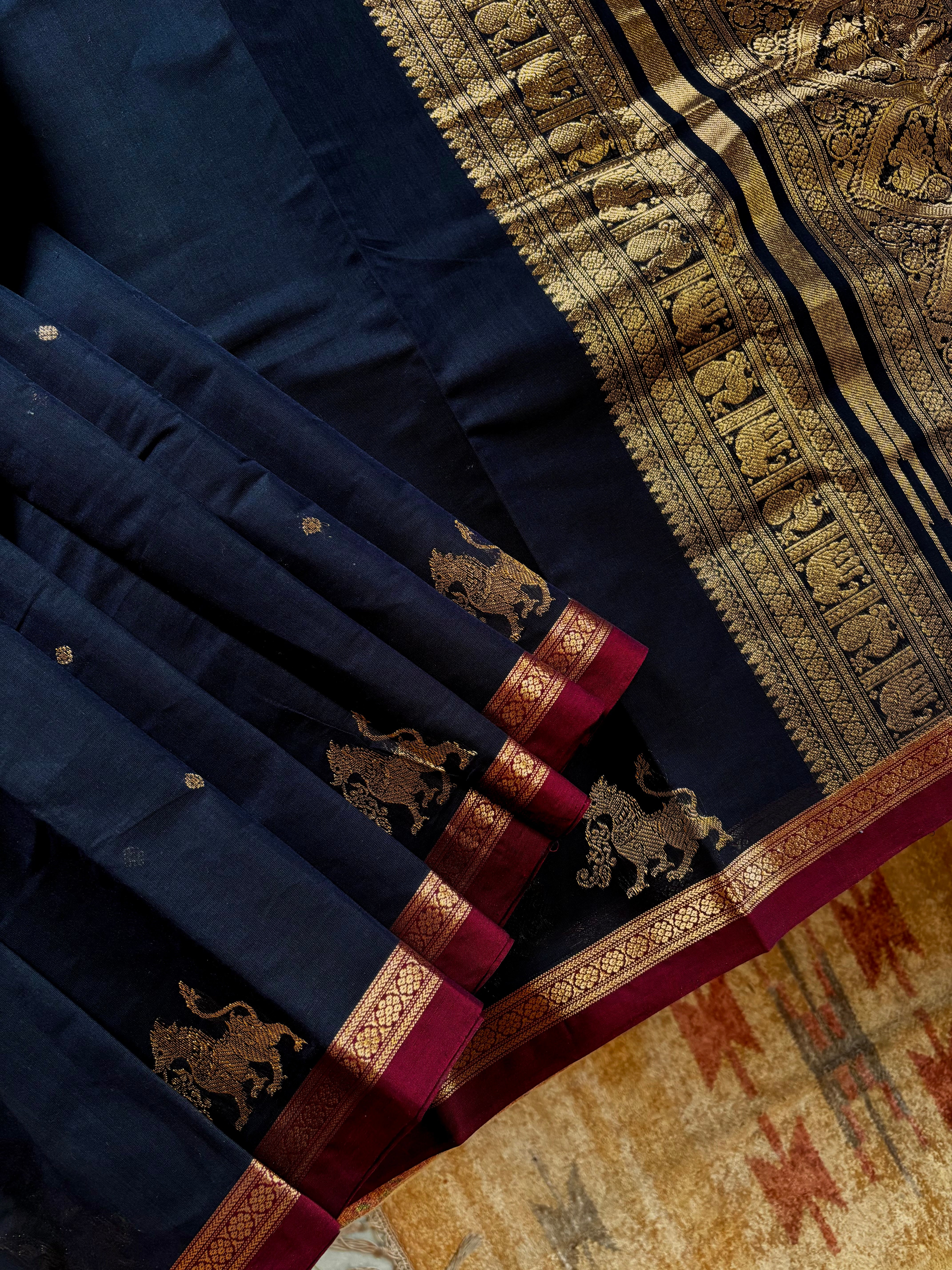 Handwoven Navy Blue Kanchipuram Cotton Saree