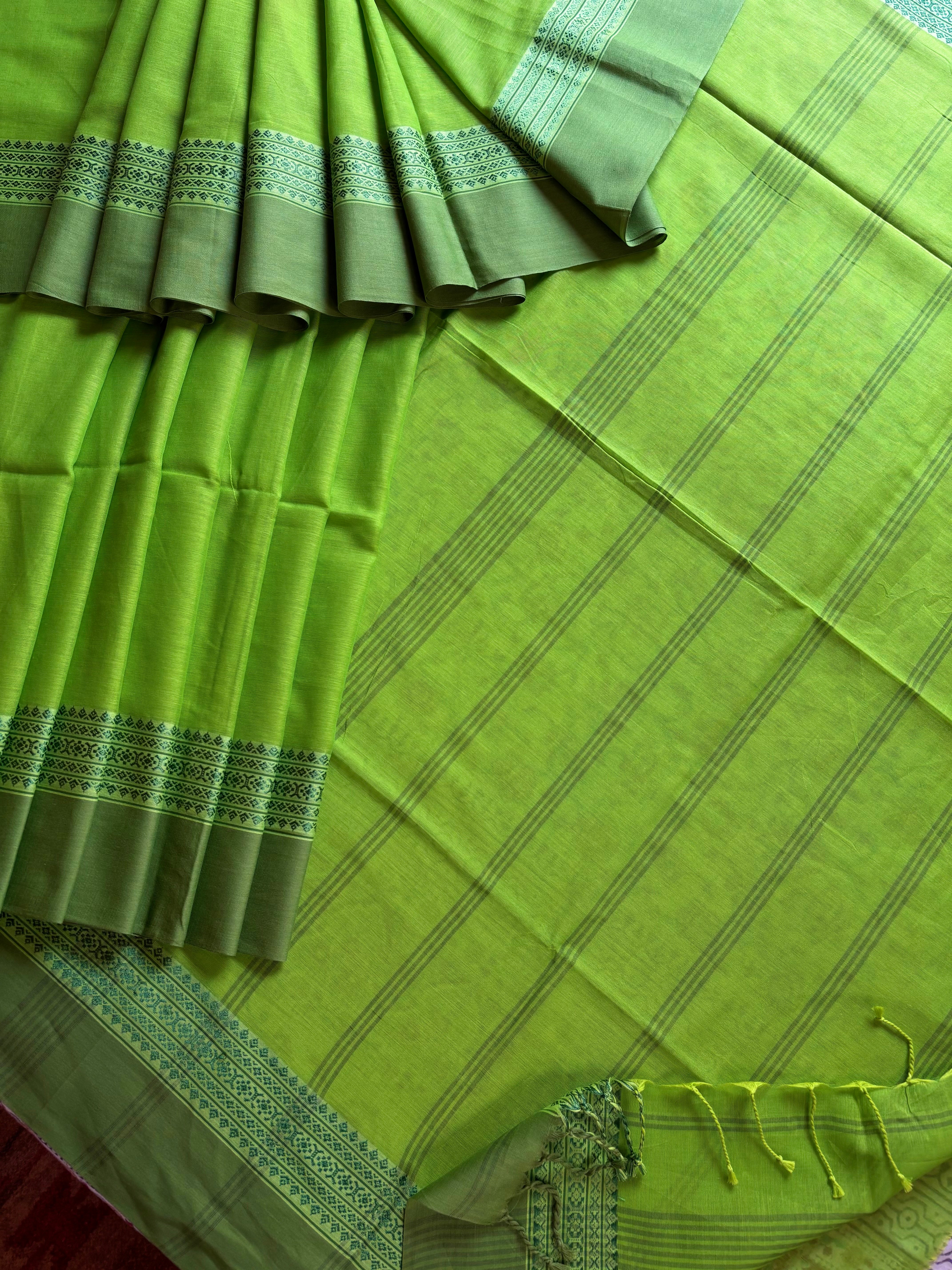 Handwoven Green Colour Phulia Cotton Saree