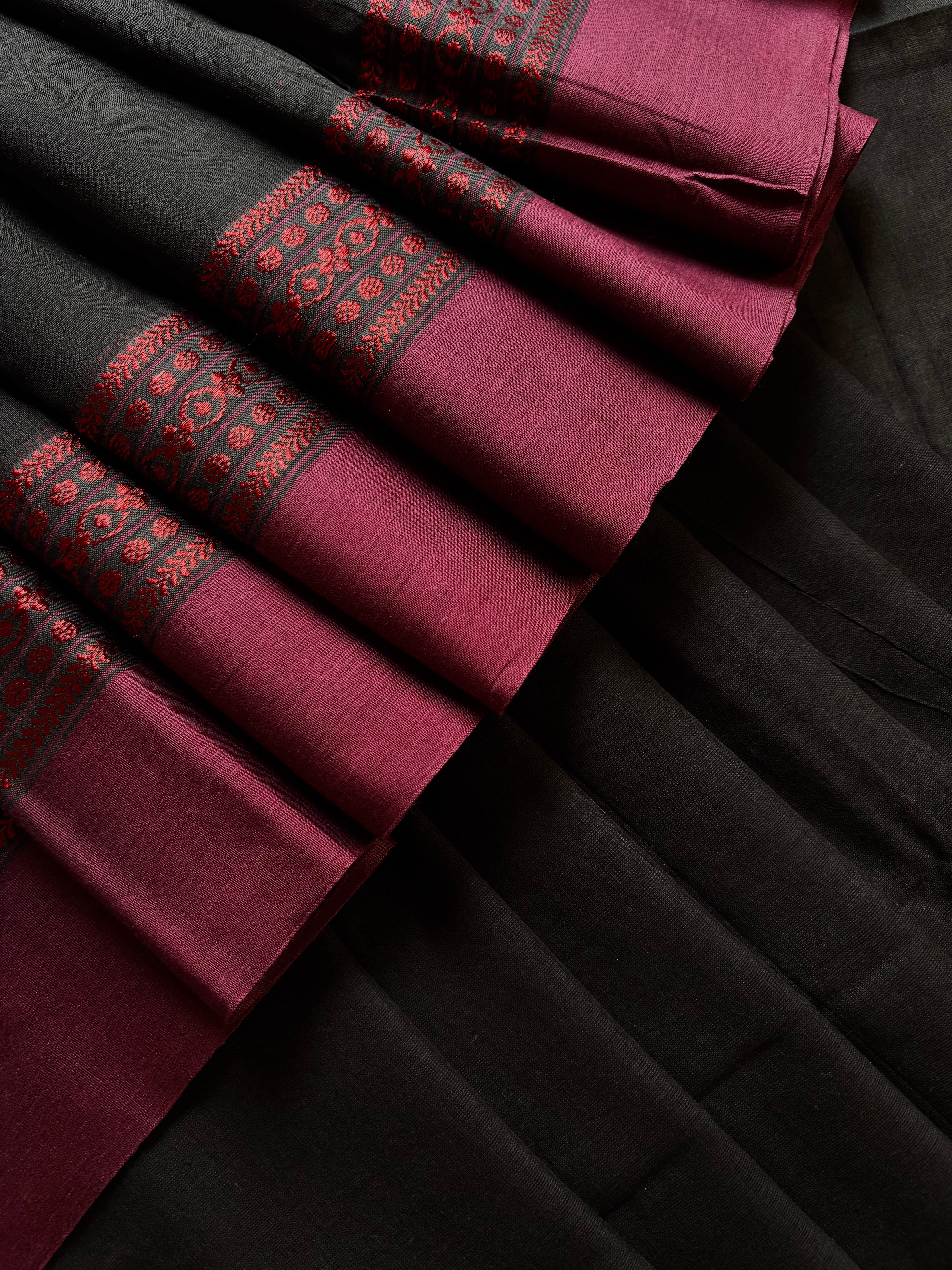 Handwoven Black Colour Phulia Cotton Saree