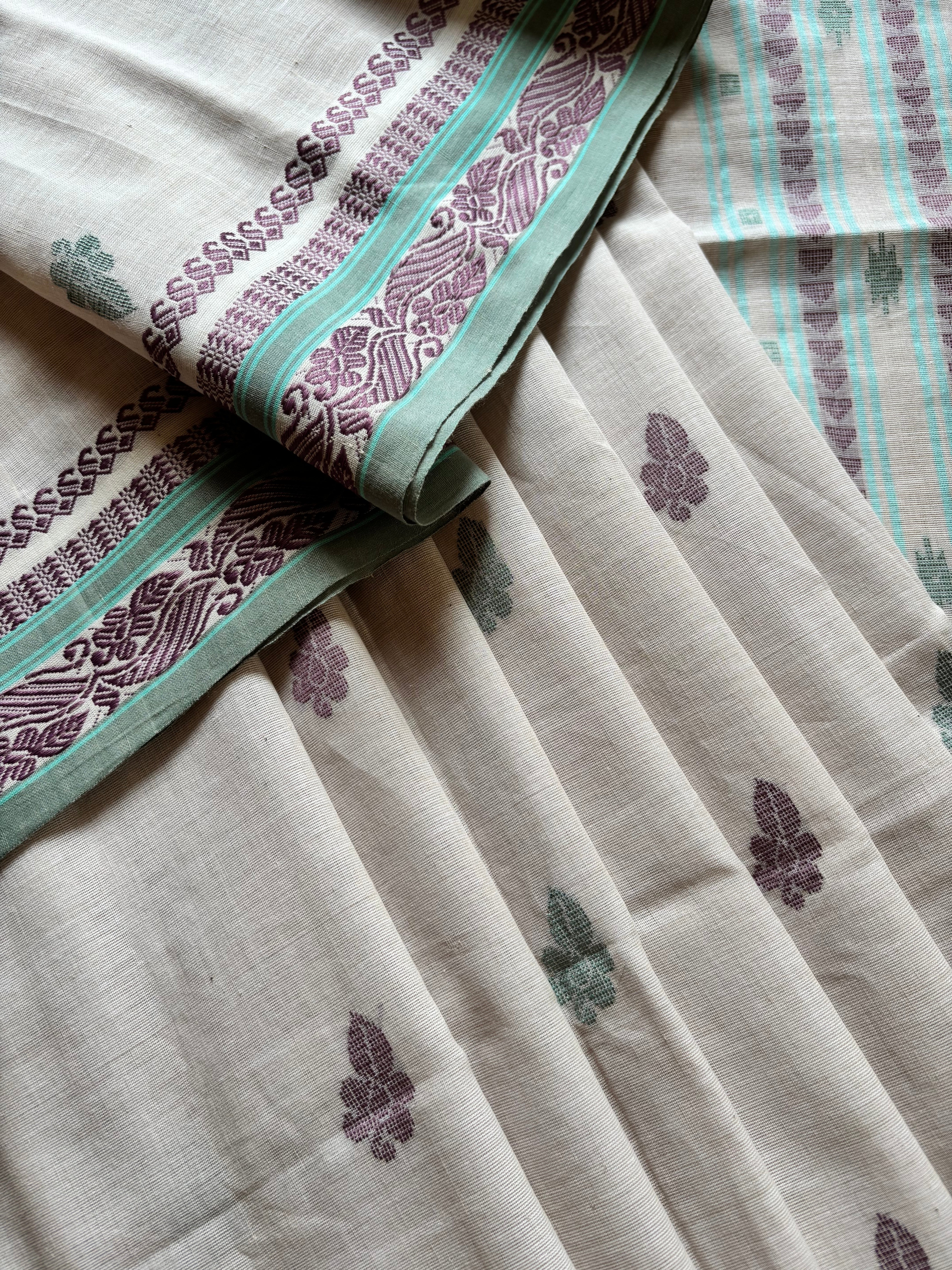 Handwoven Greyish Beige Phulia Cotton Saree
