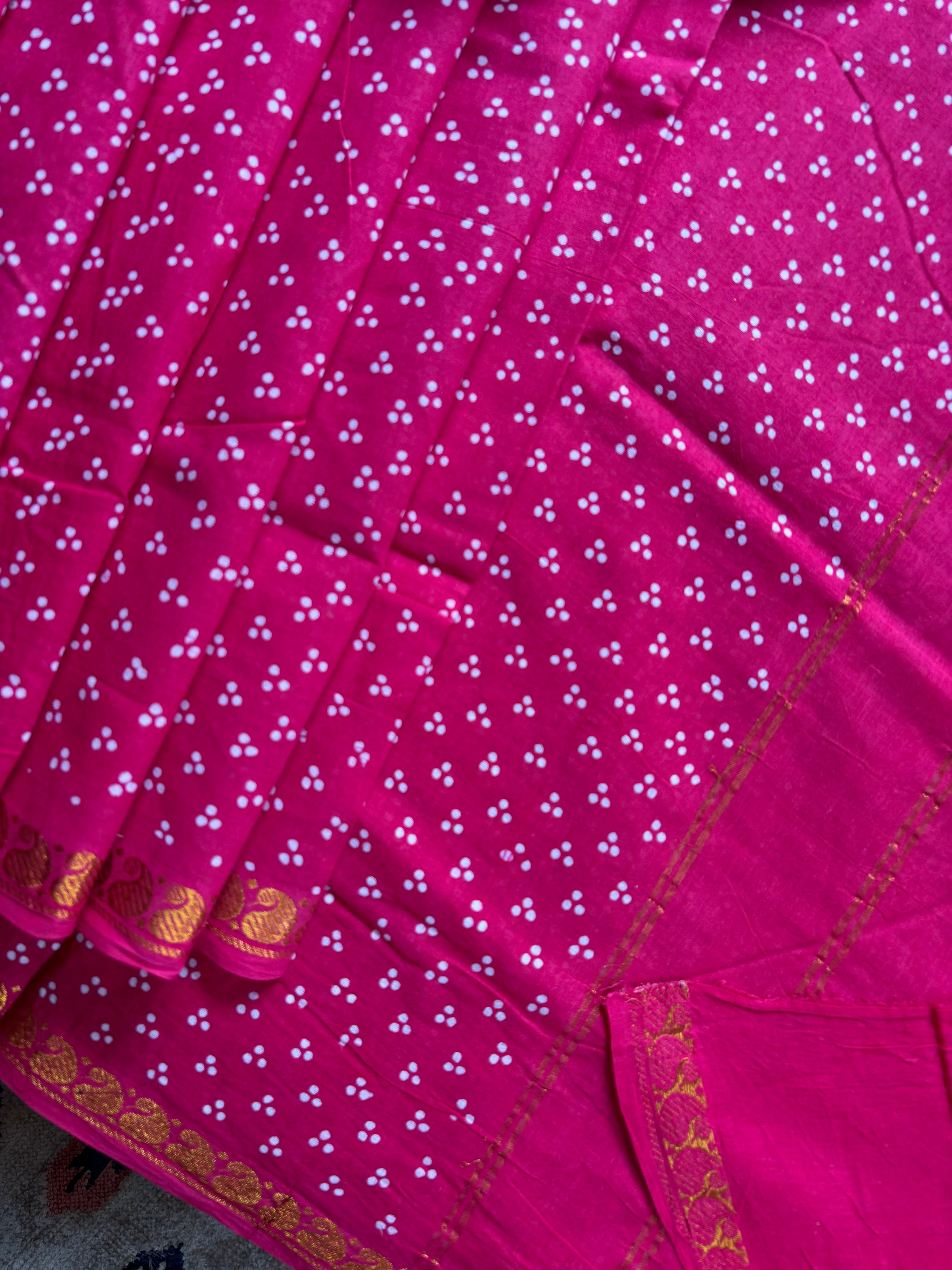 Hot Pink Cotton Sungudi Saree