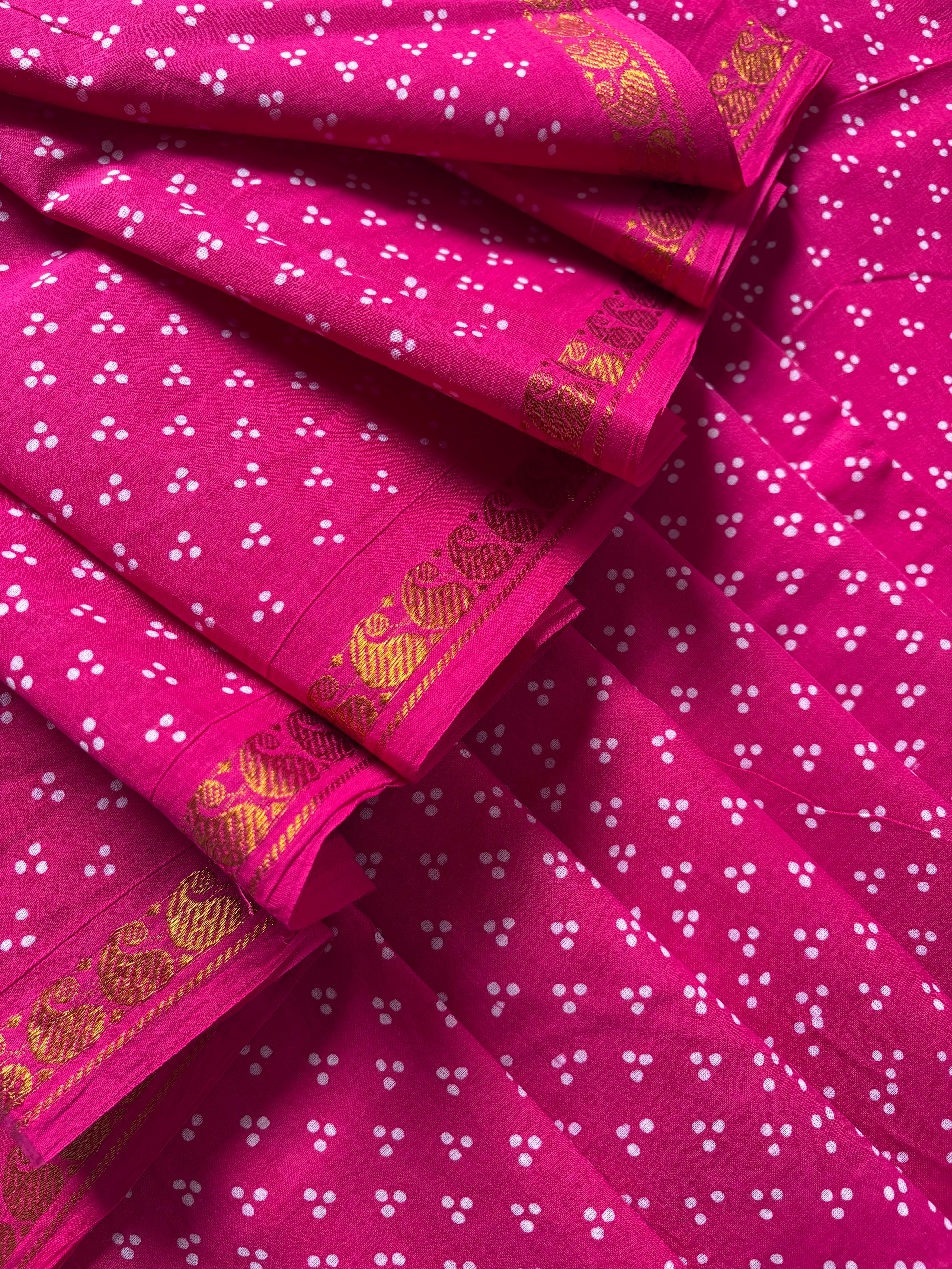 Hot Pink Cotton Sungudi Saree