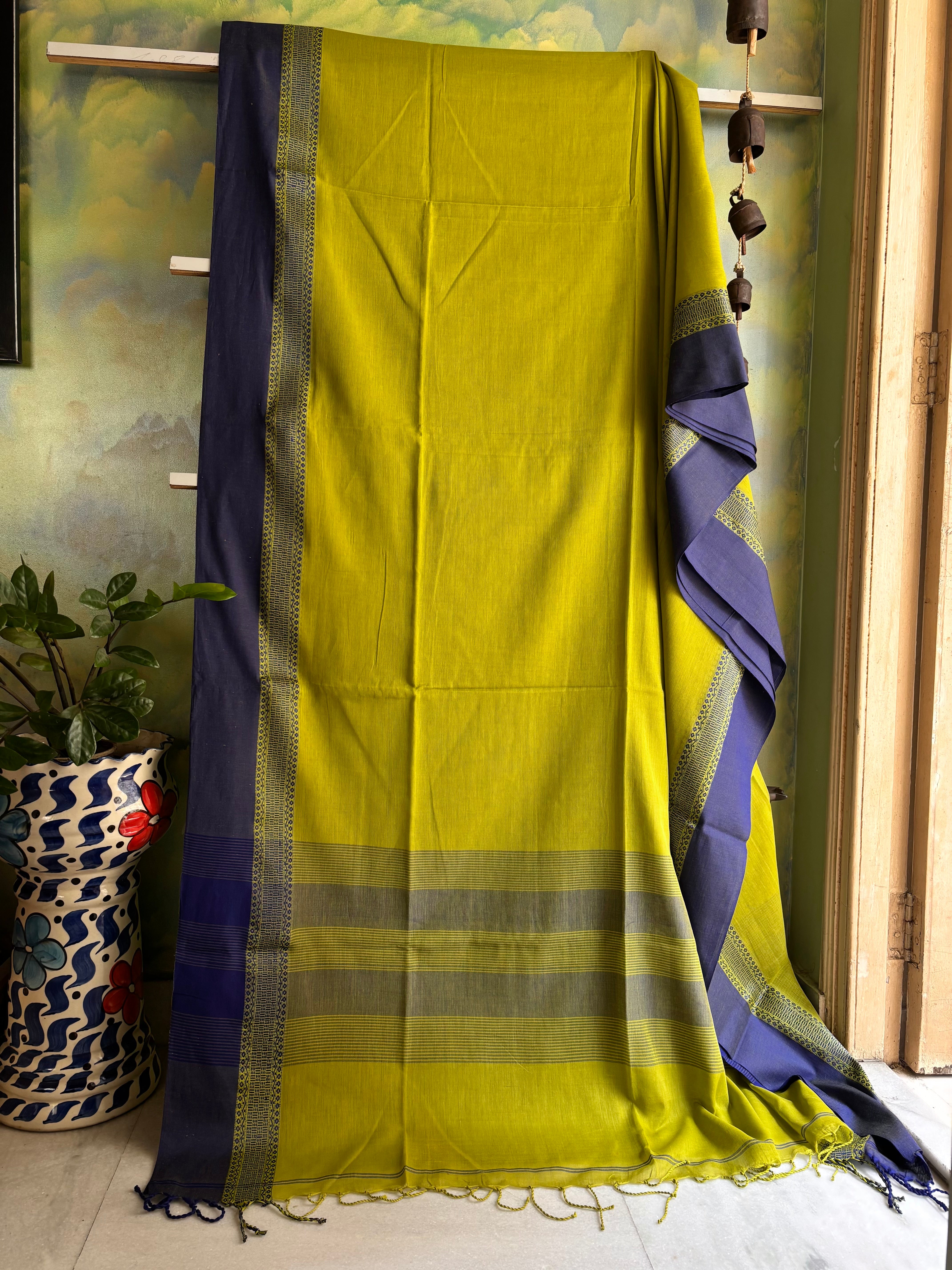 Handwoven Green Colour Phulia Cotton Saree