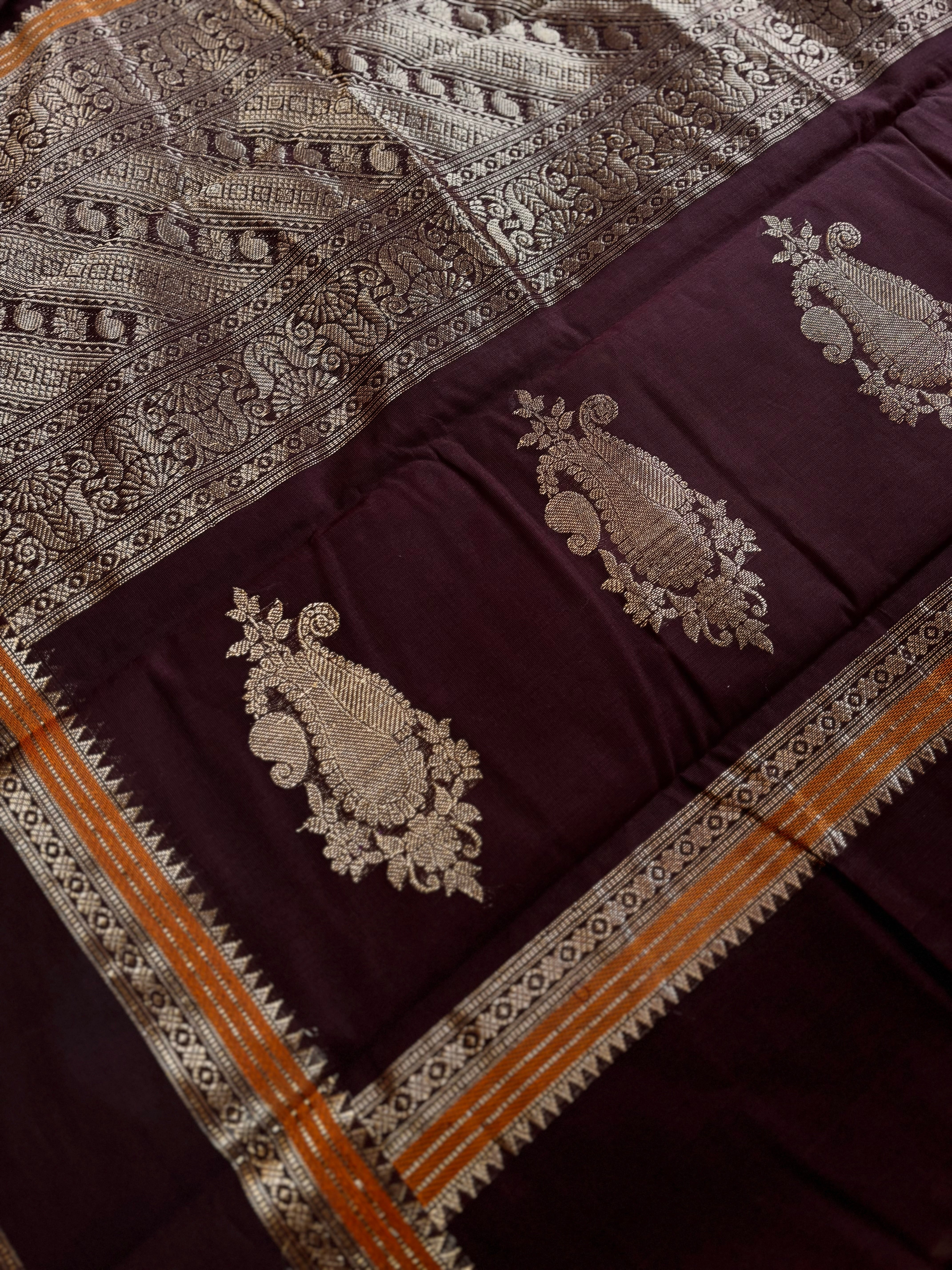 Handwoven Dark Maroonish Brown Kanchipuram Cotton Saree