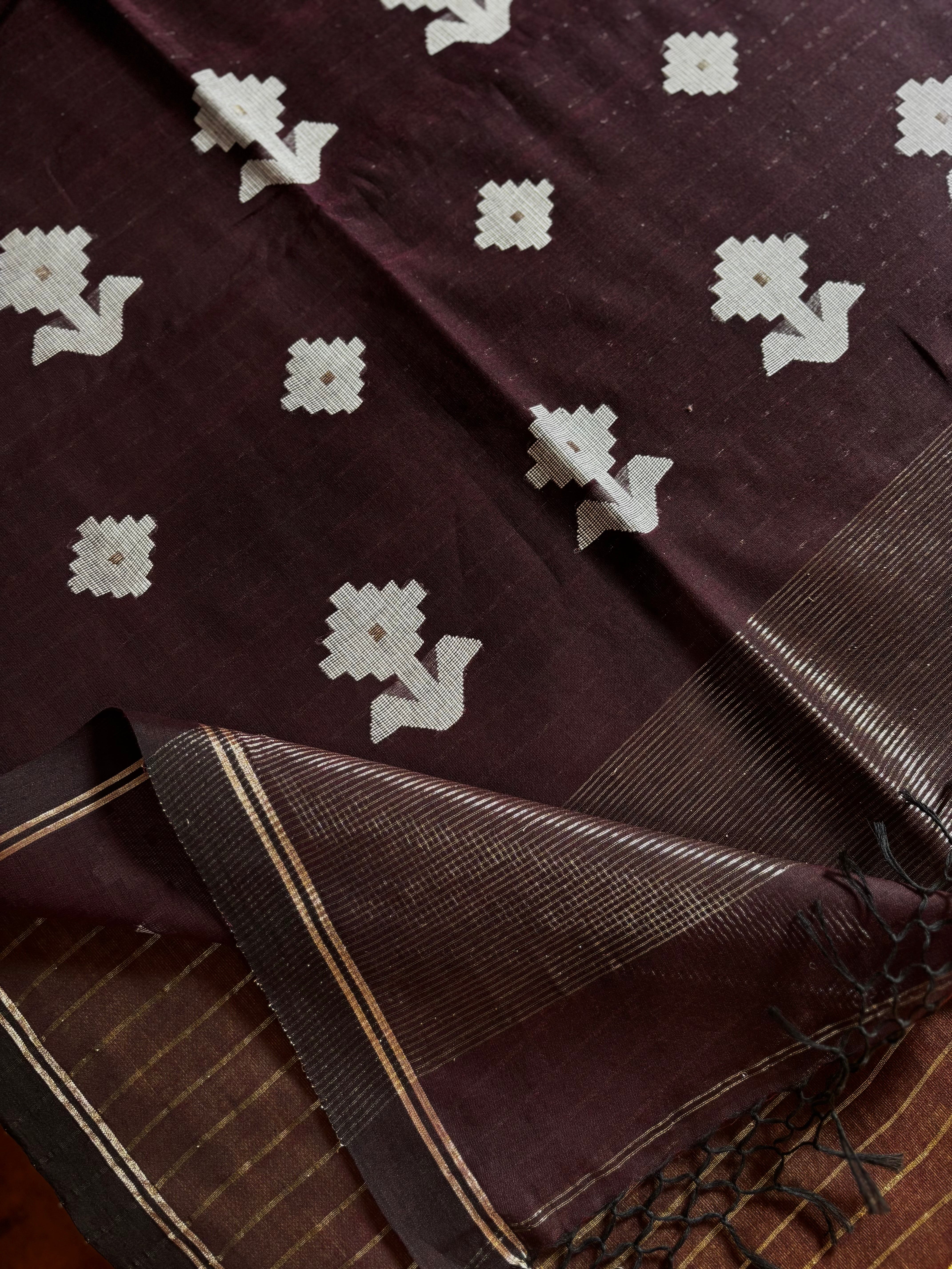 Handwoven Dark Plum Colour Cotton Jamdani Saree
