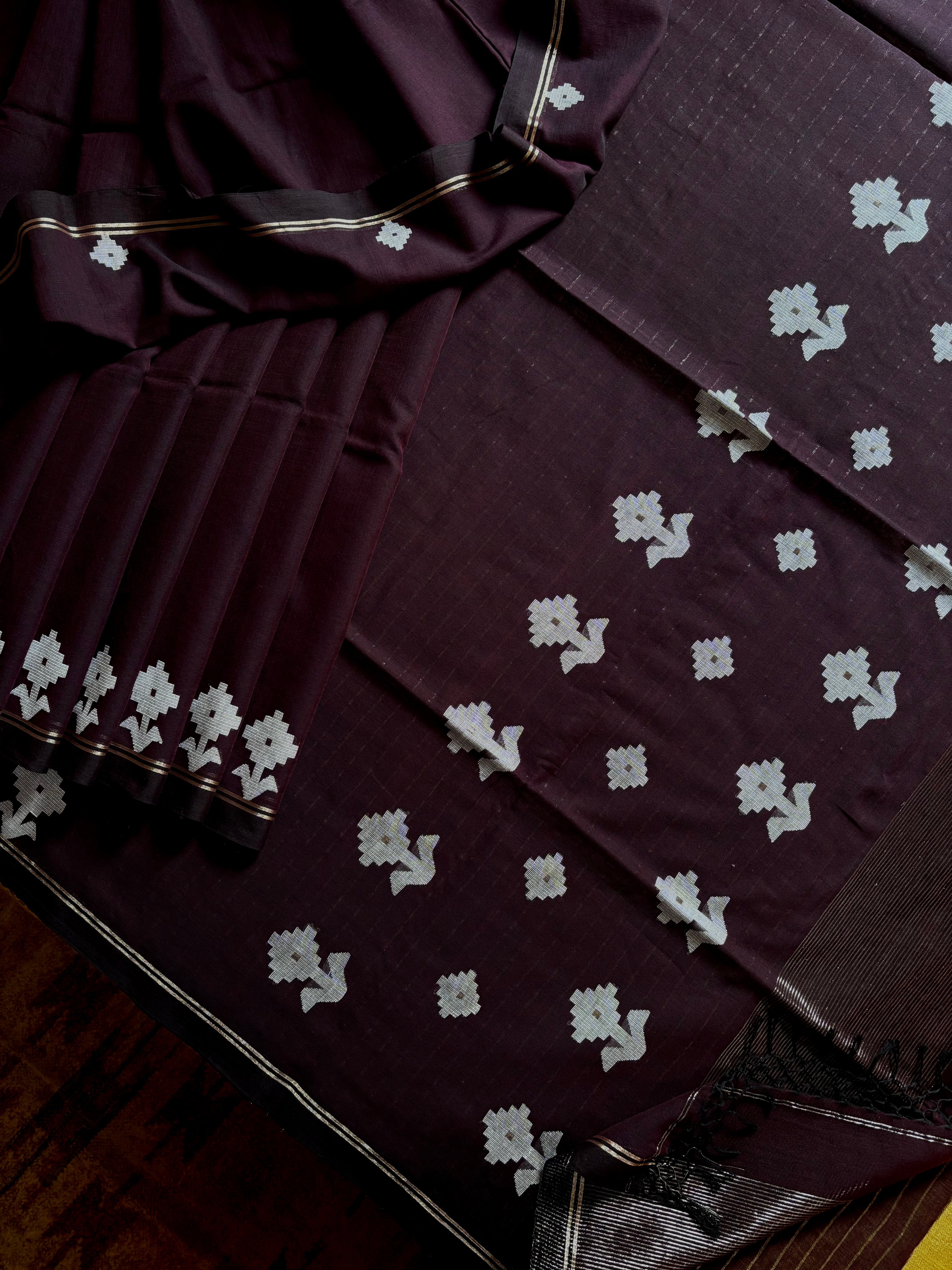 Handwoven Dark Plum Colour Cotton Jamdani Saree