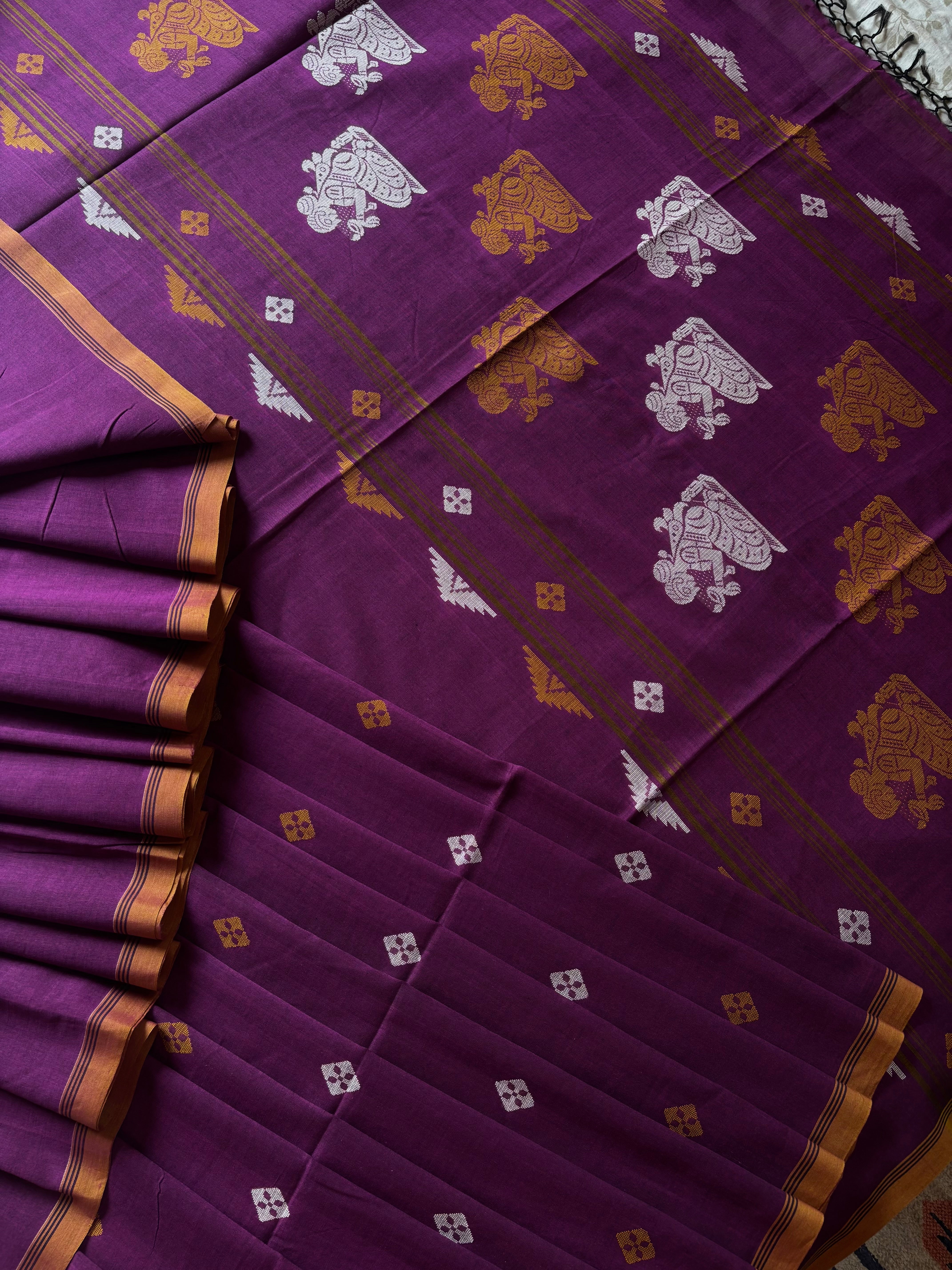 Handwoven Purple Cotton Jamdani Saree