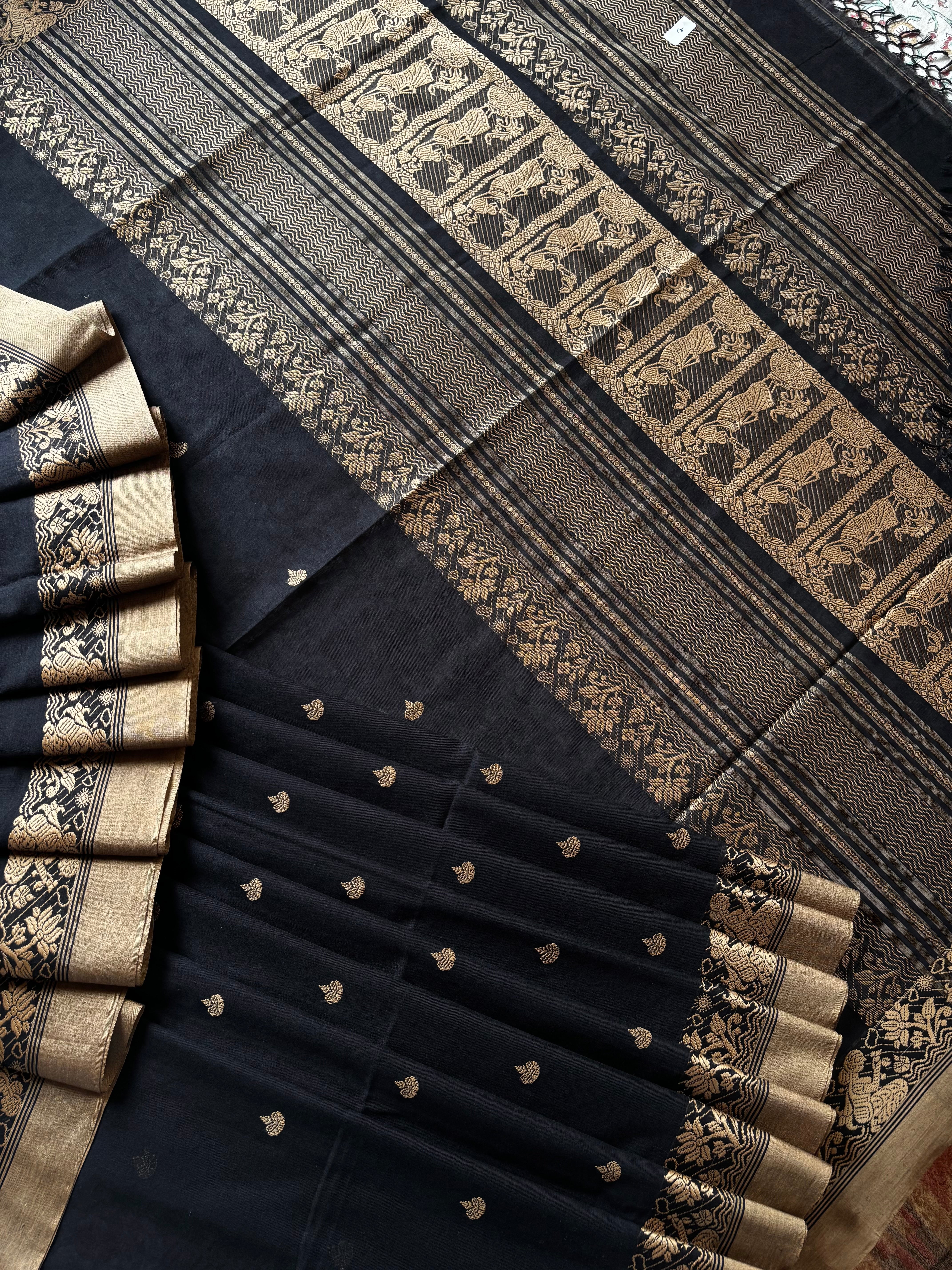 Handwoven Black Beige Cotton Baluchari Saree
