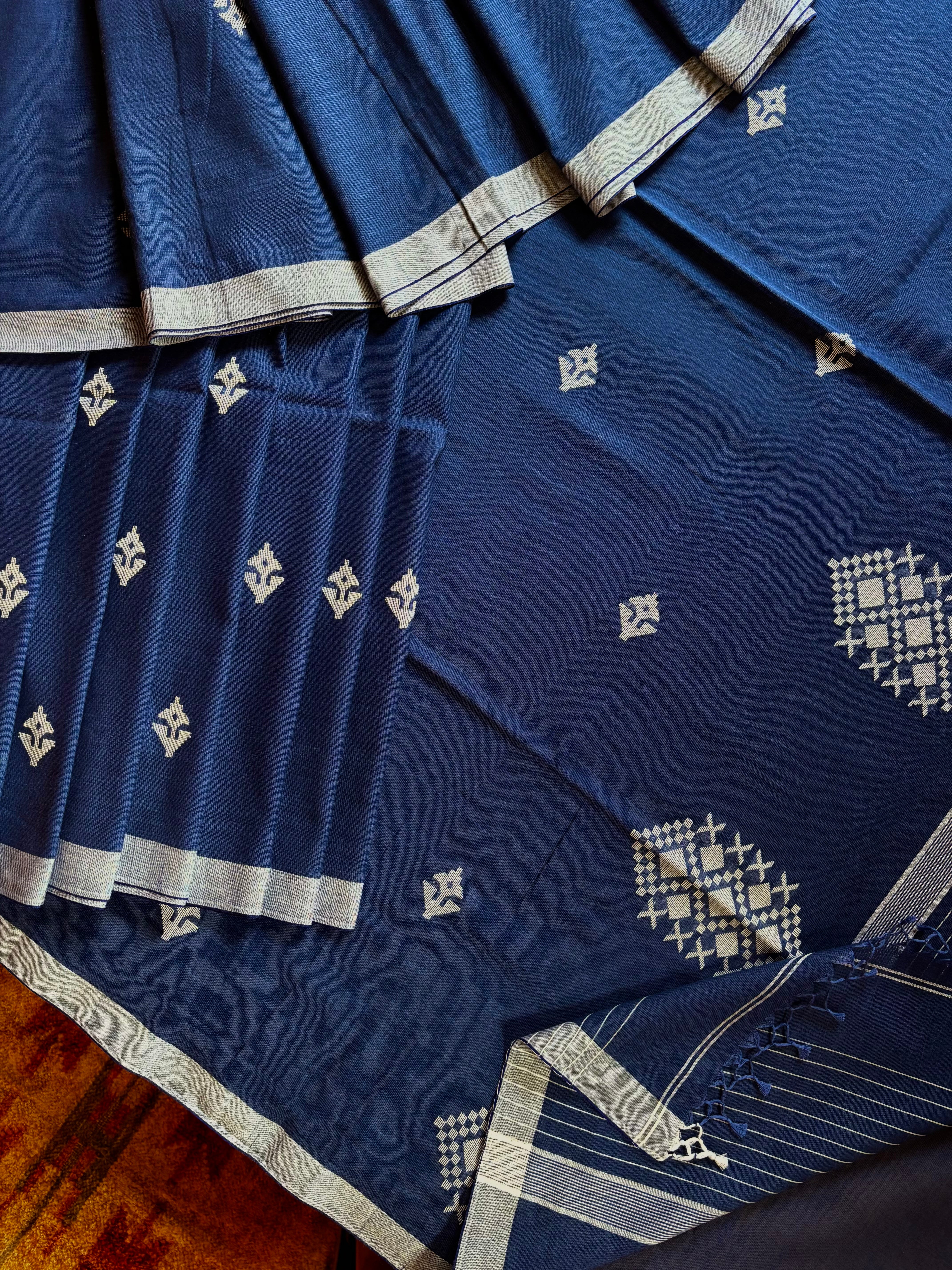 Handwoven Blue Colour Pure Cotton Jamdani