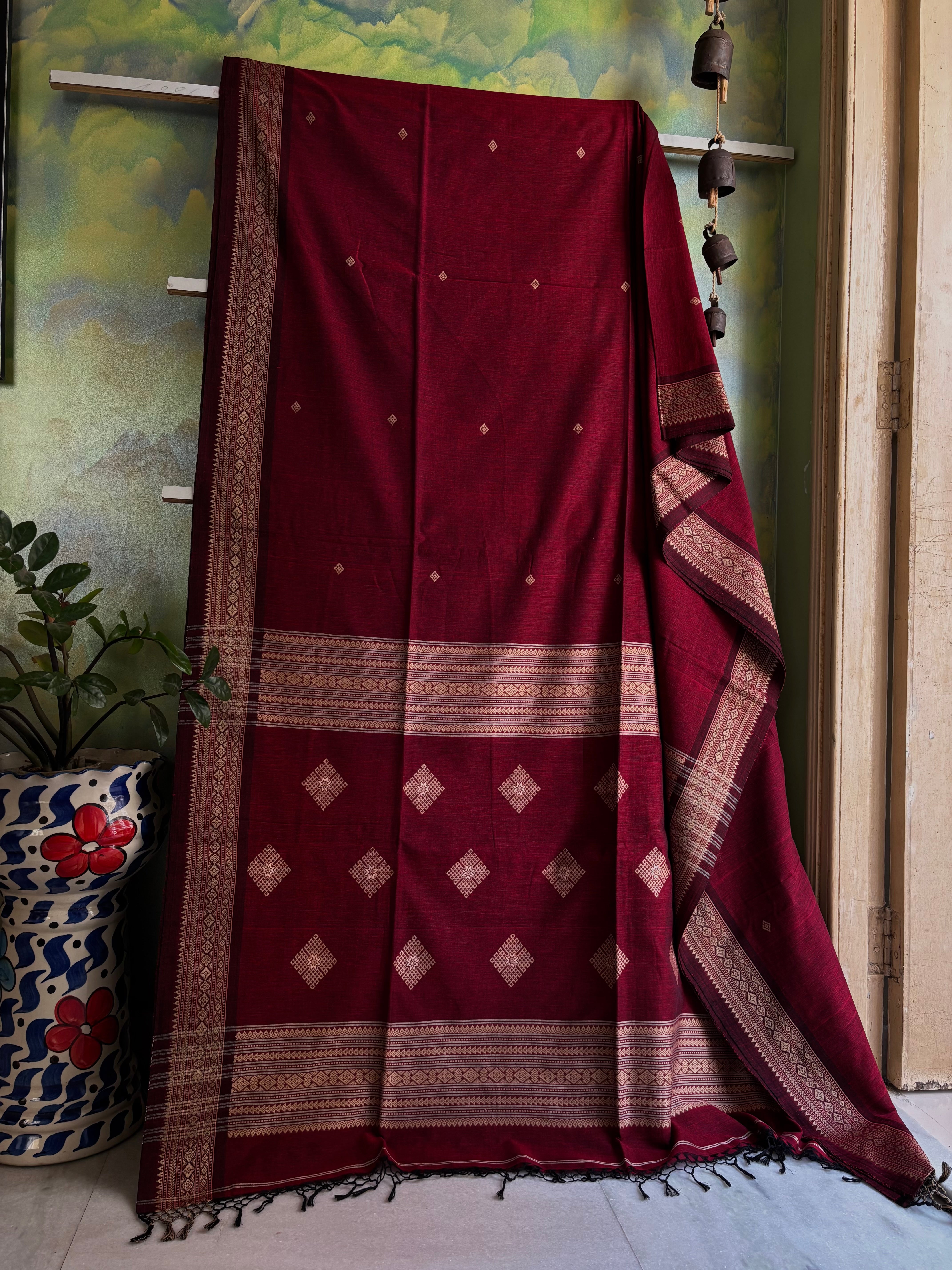 Handwoven Maroon Phulia Cotton Saree