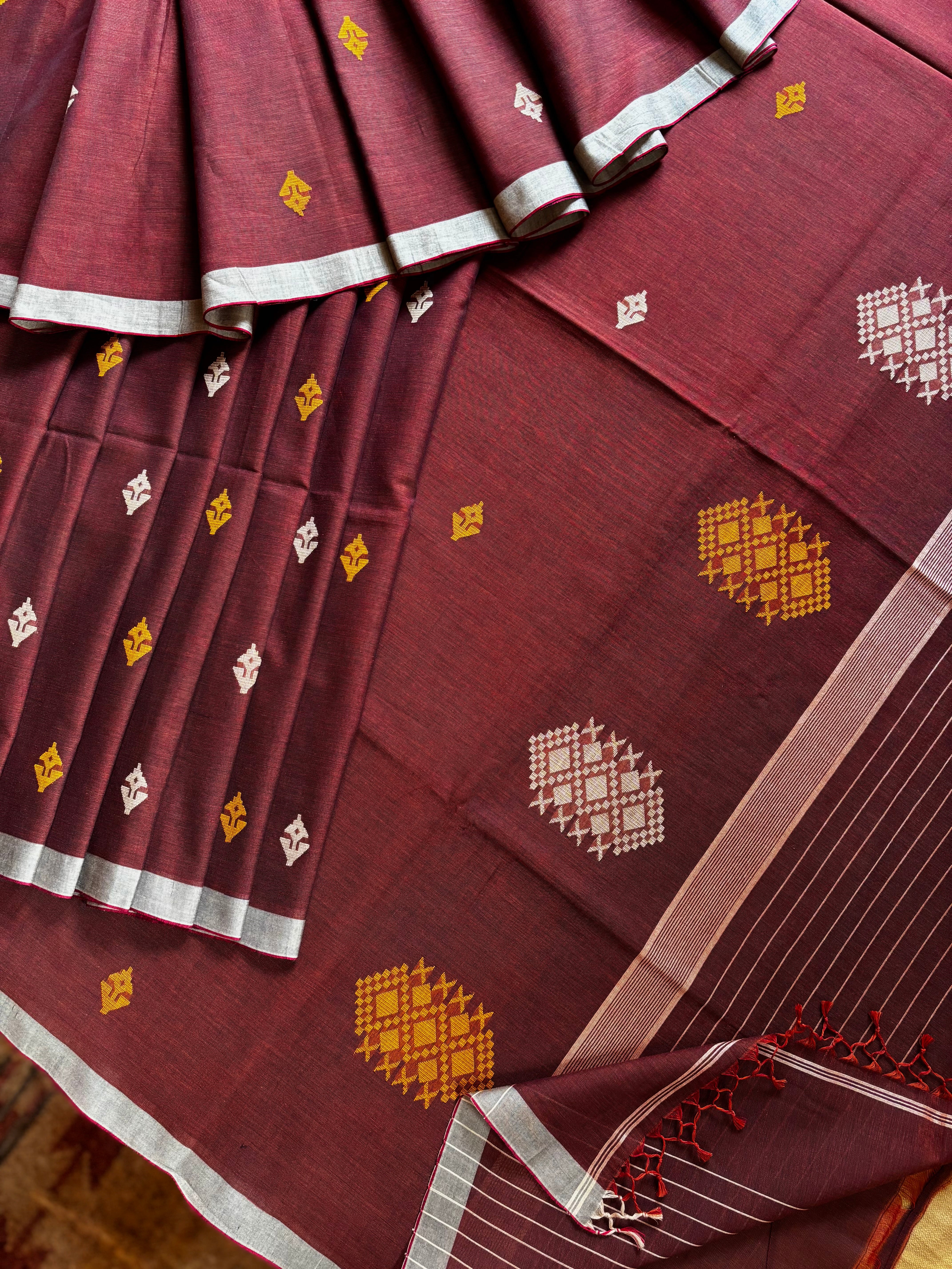 Handwoven Rust Colour Cotton Jamdani Saree