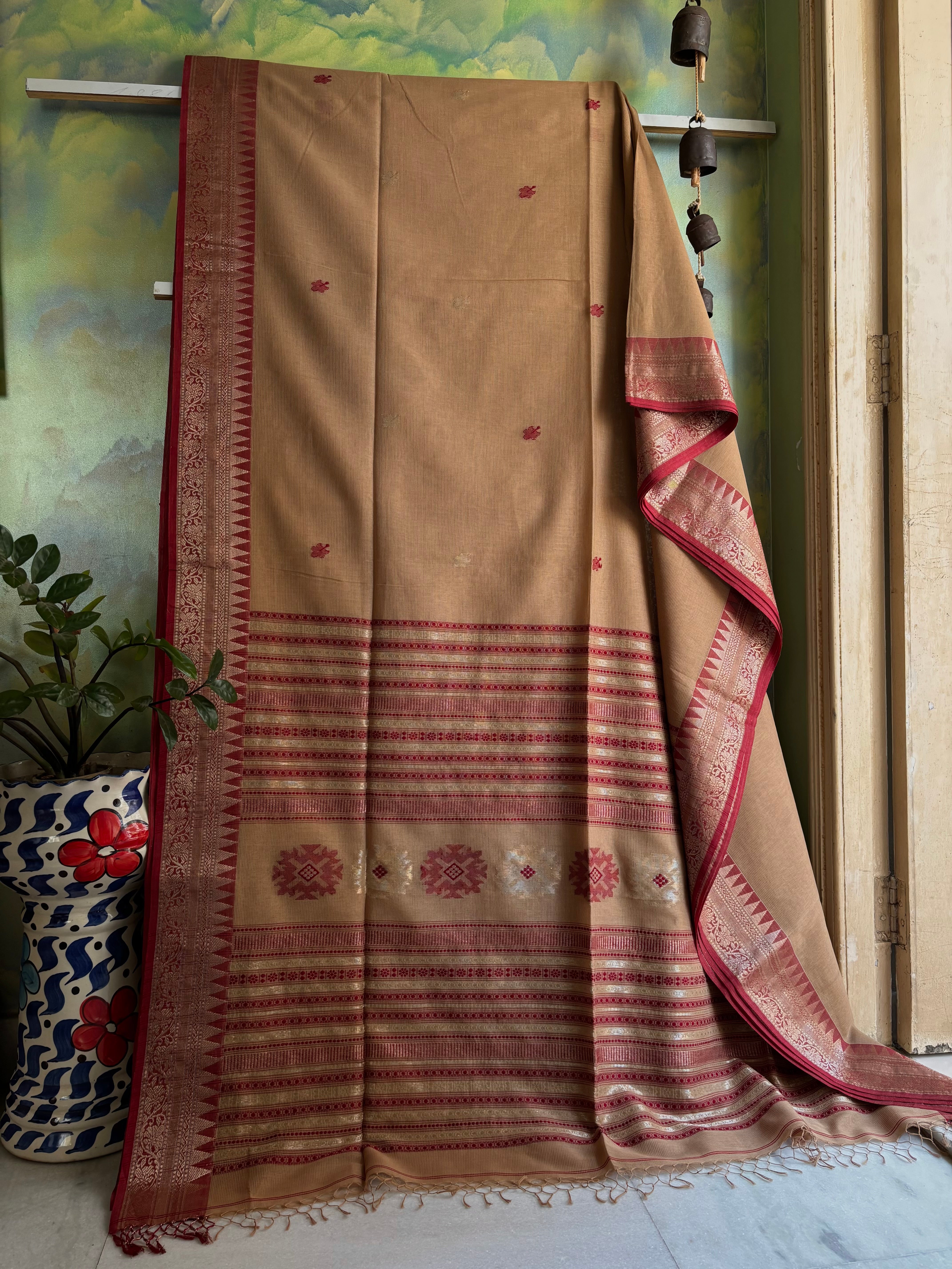 Handwoven Beige Maroon Phulia Cotton Saree