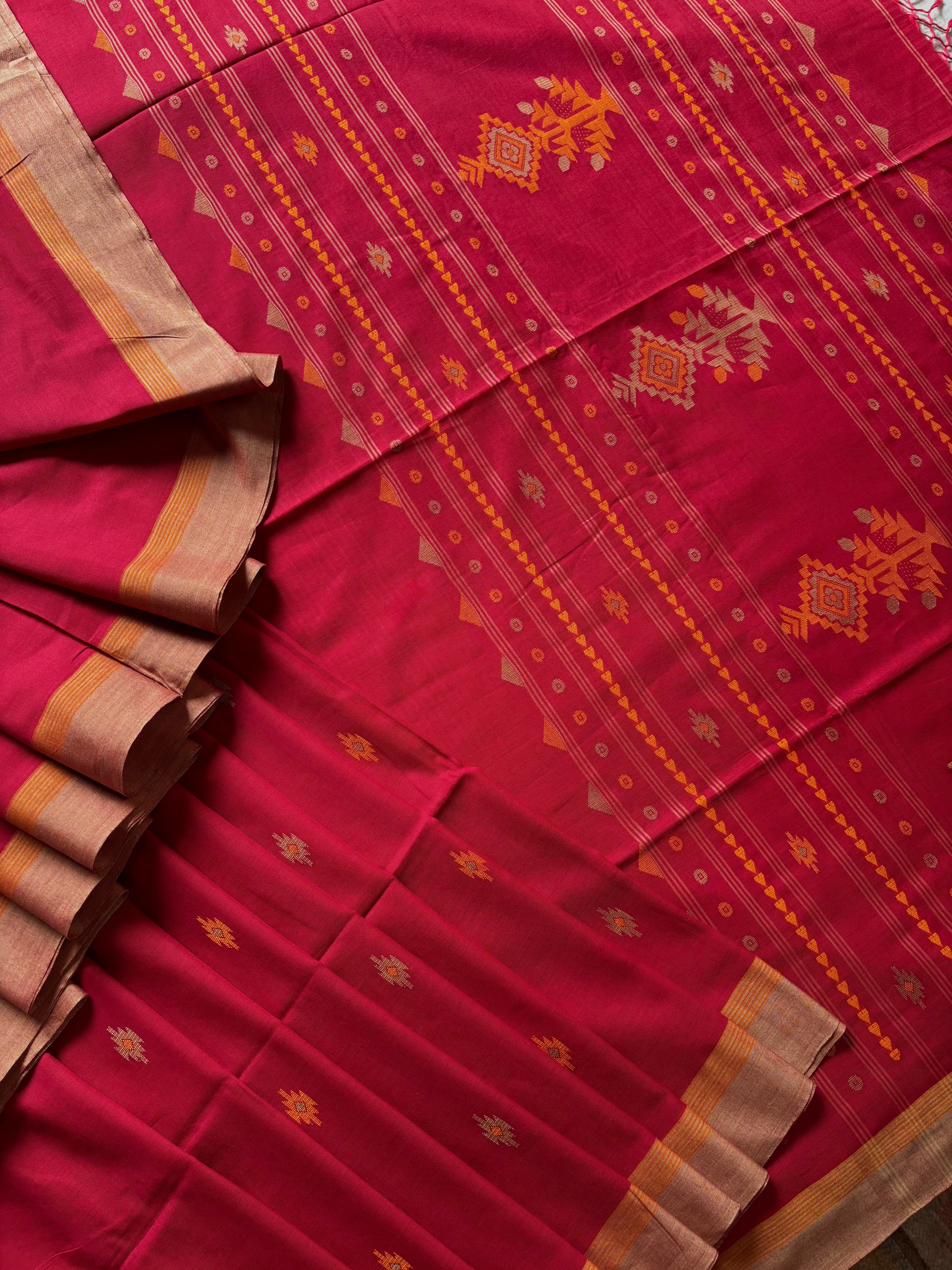 Handwoven Red and Maroon Mixed Colour Cotton Jamdani Saree