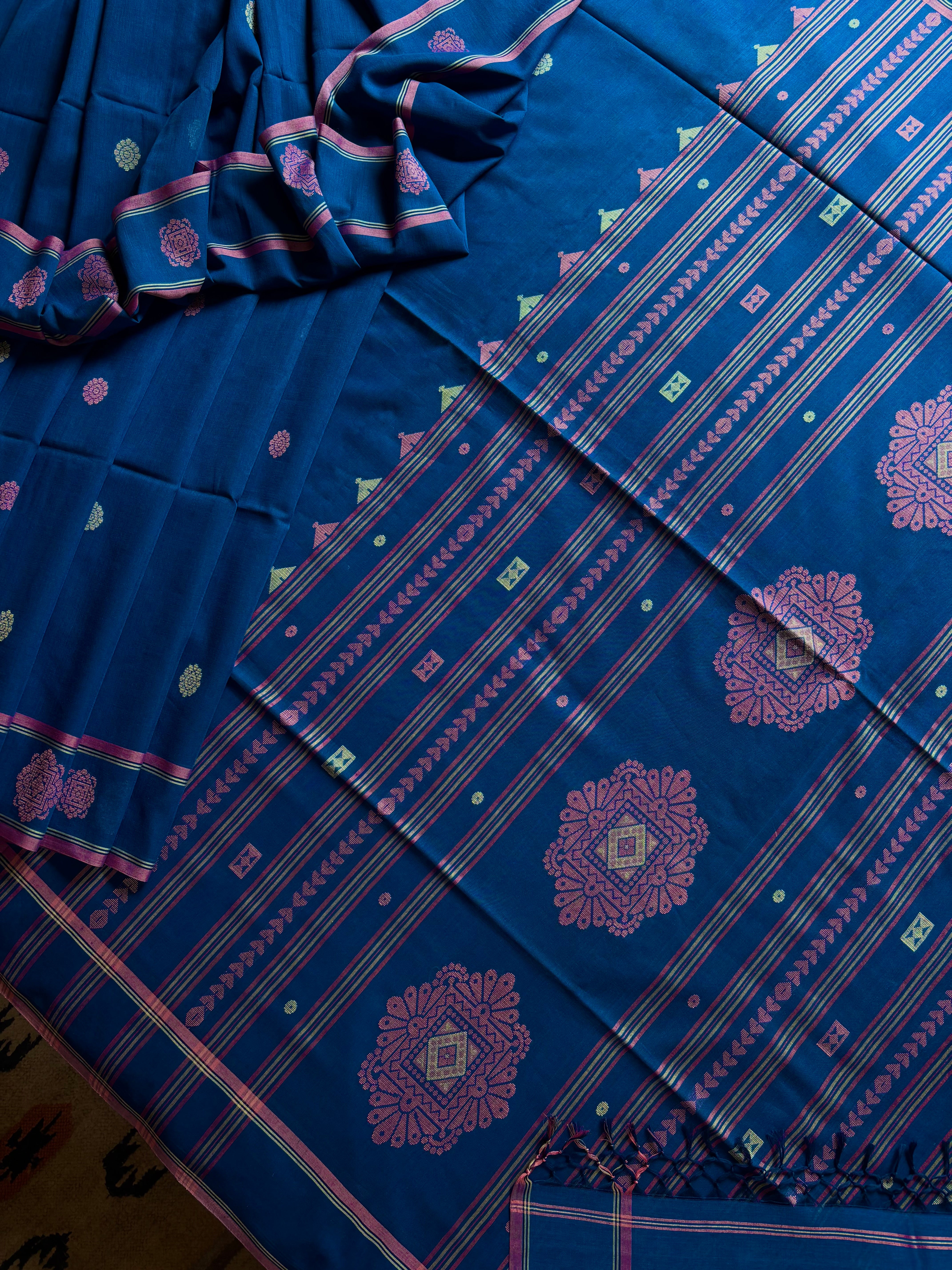 Handwoven Royal Blue Cotton Jamdani Saree
