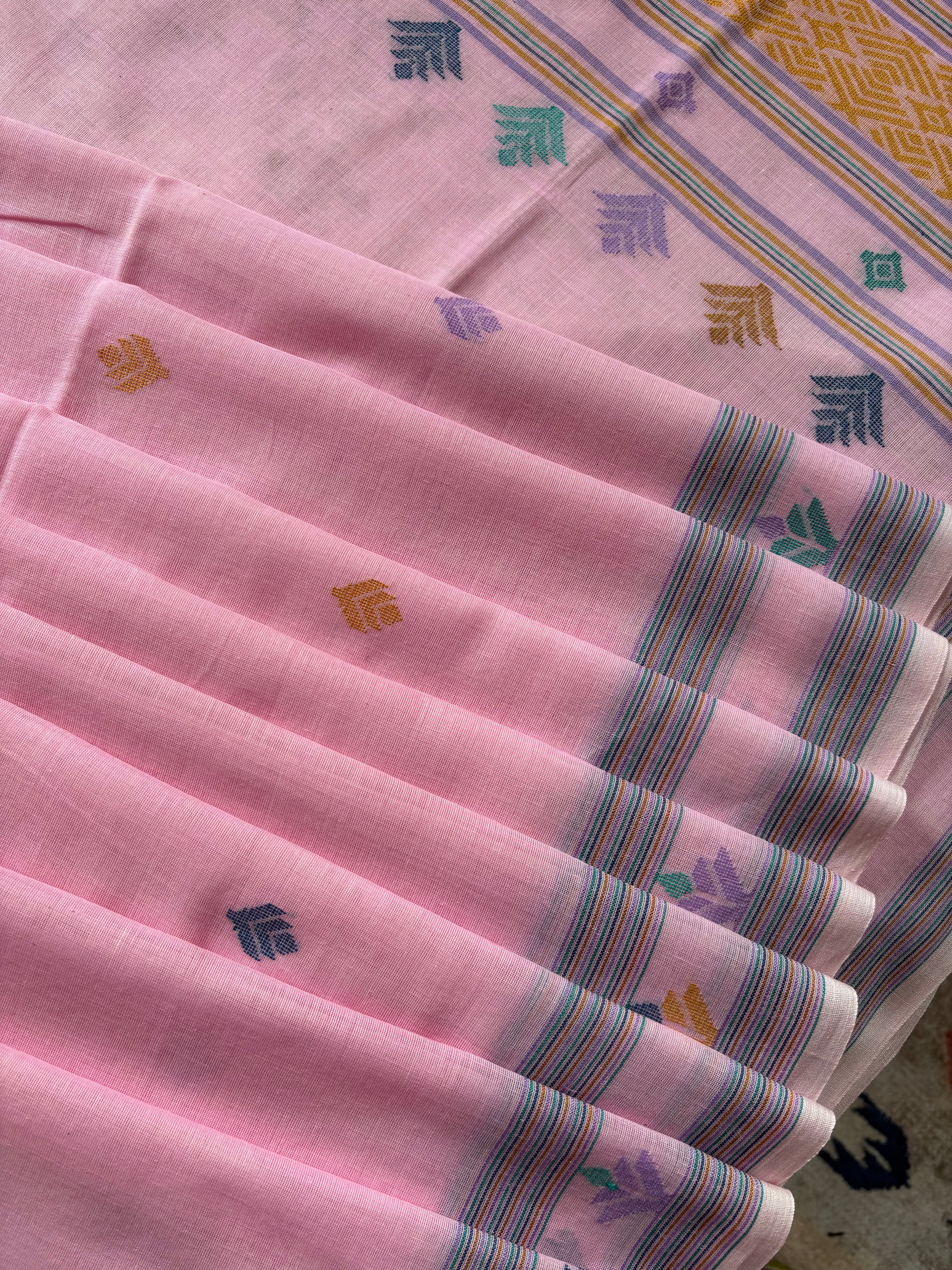 Handwoven Pink Colour Cotton Jamdani Saree
